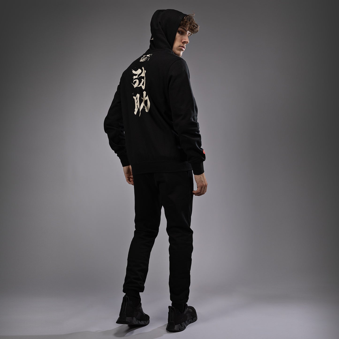 Venum x Assassin’s Creed Shadows Kapuzenpulli - Schwarz