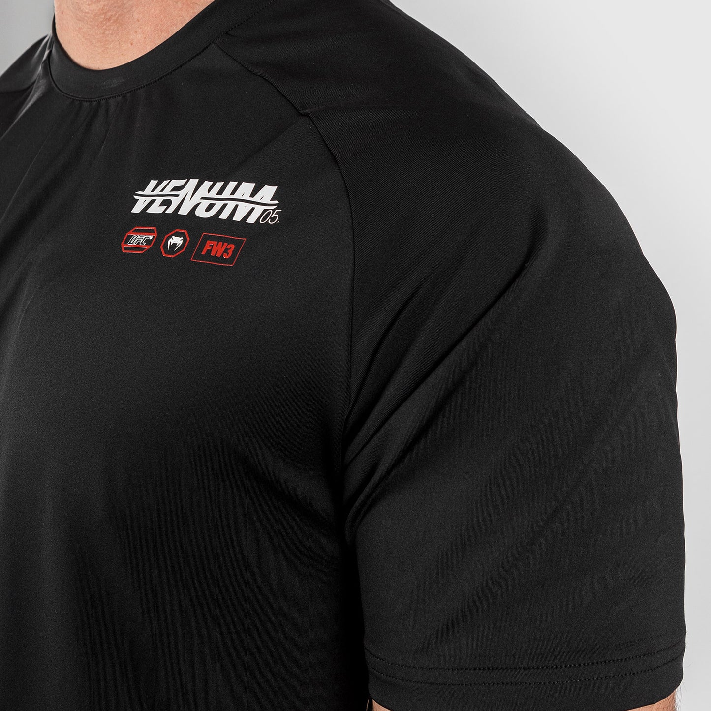 UFC Adrenaline by Venum Fight Week Dry-tech-T-Shirt für Männer - Schwarz