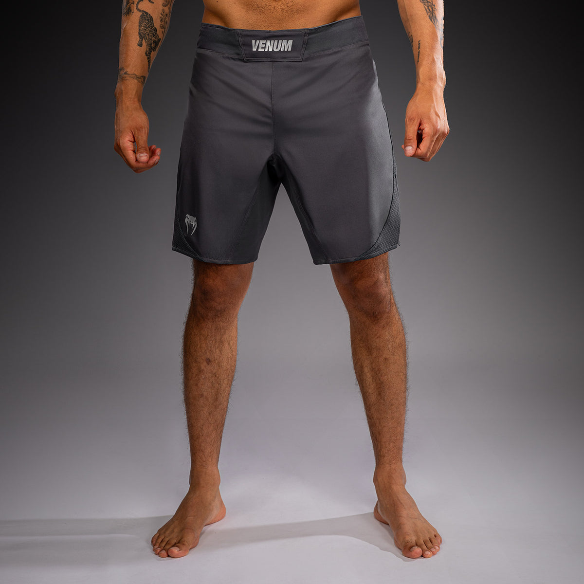 Venum G-Fit Scale Fightshorts - Grau