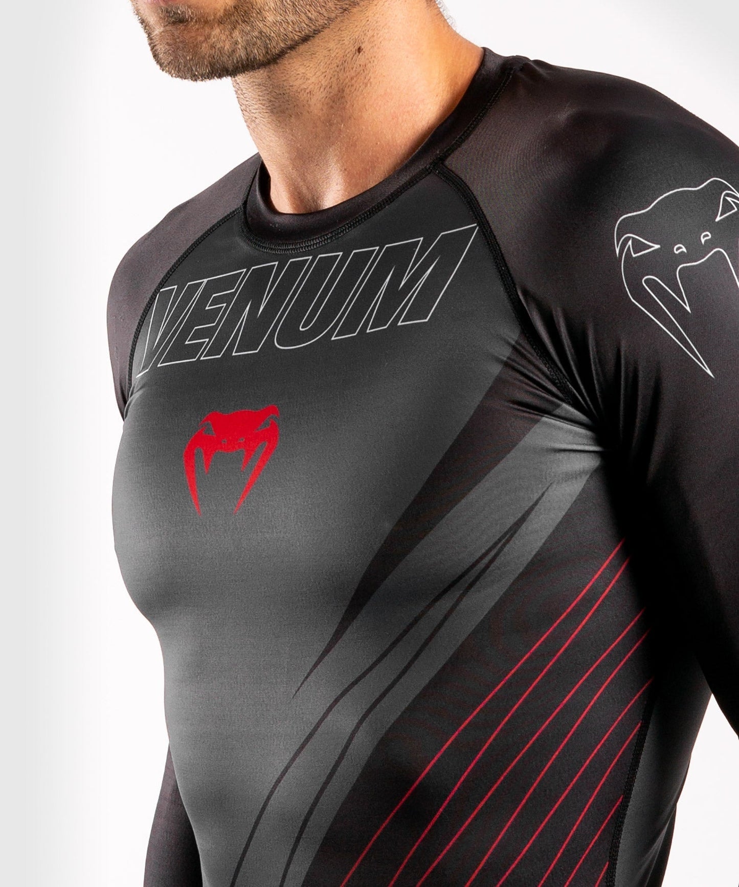 Venum Contender 5.0 Rashguard - Lange Ärmel - Schwarz/Rot
