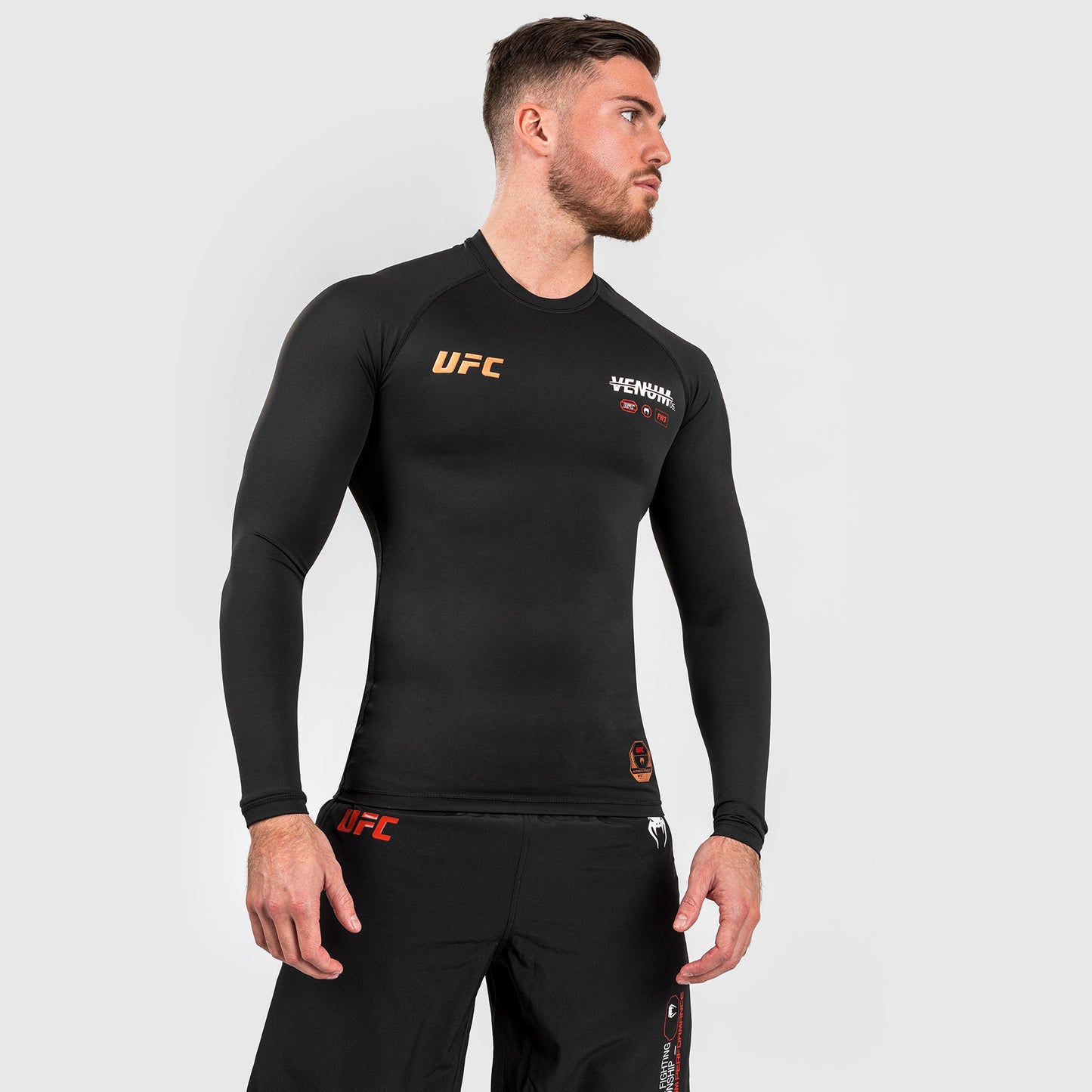 UFC Adrenaline by Venum Fight Week Herren Performance Langarm Rashguard - Schwarz