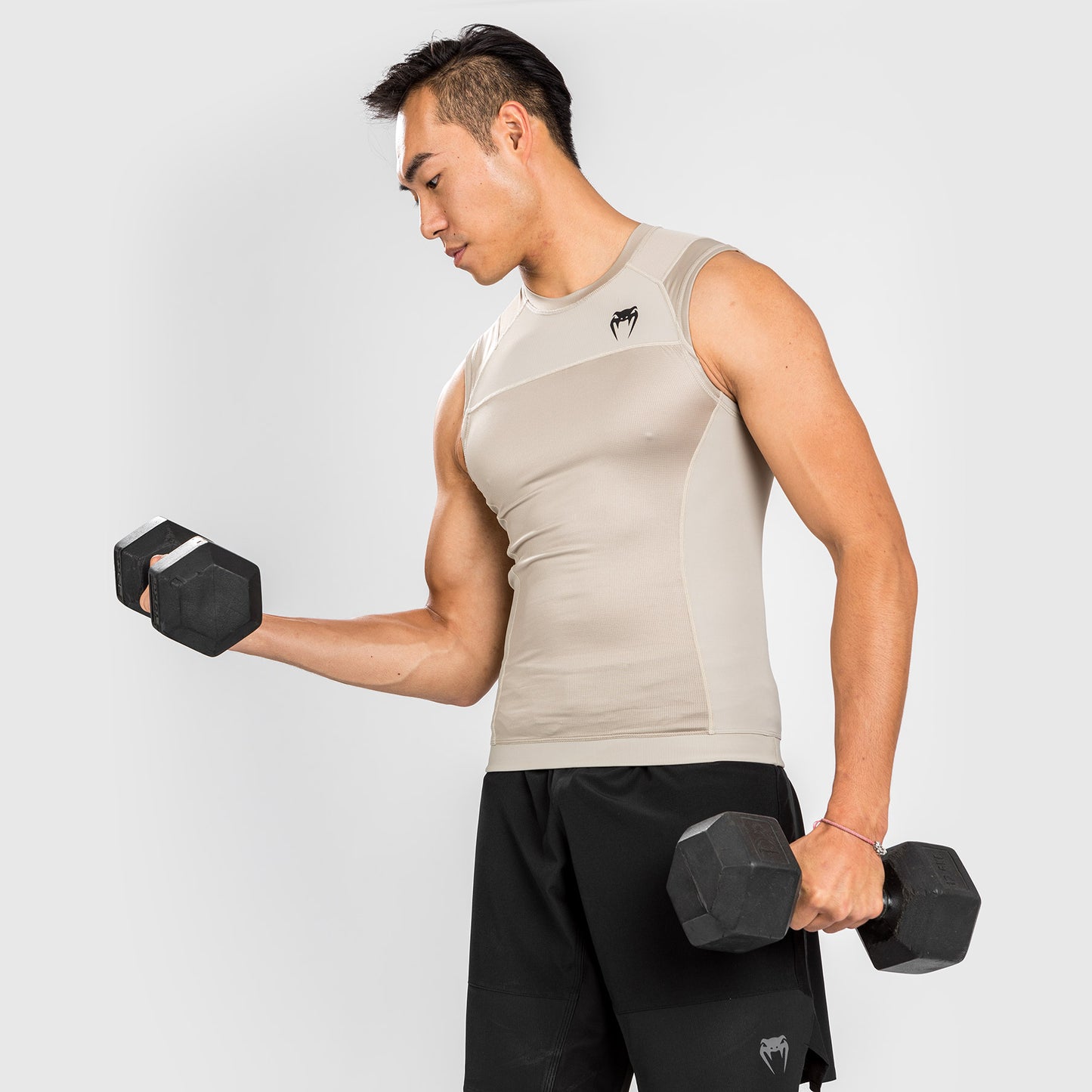 Venum G-Fit Air Rashguard ärmellos – Sand