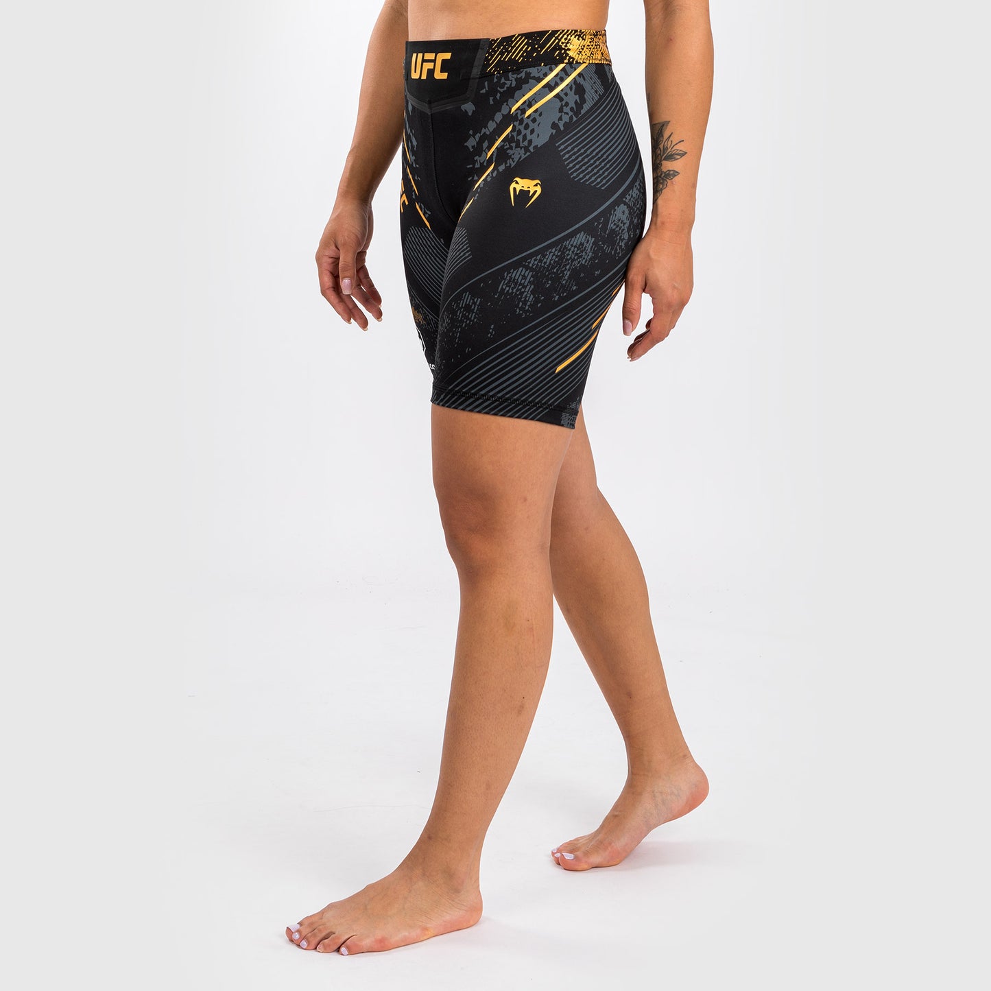 UFC Adrenaline by Venum Authentic Fight Night Vale Tudo Short für Frauen - Lange Passform - Champion