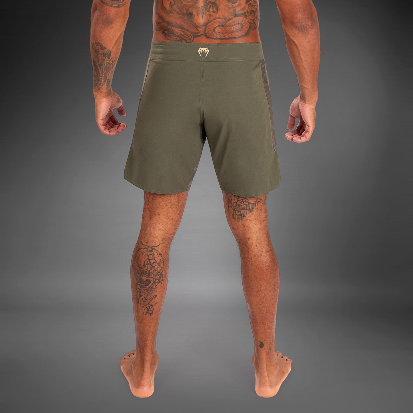 Venum Contender Fight Shorts für Männer - Khaki