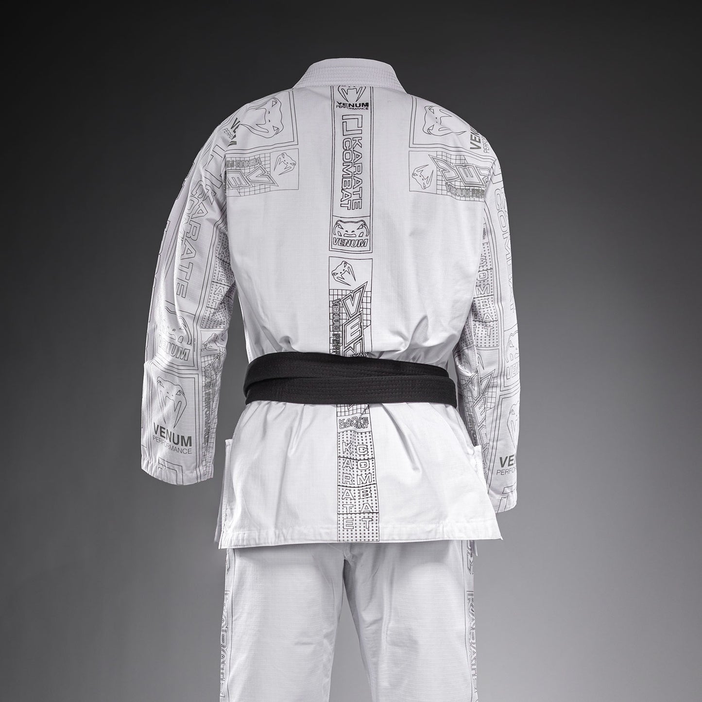 Karate Combat by Venum BJJ Gi – Weiß/Grau