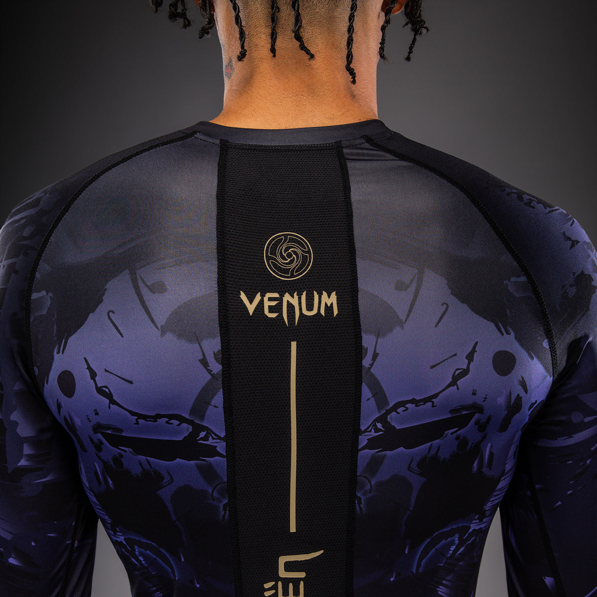 Jujutsu Kaisen x Venum Gojo Langarm Rashguard – Lila