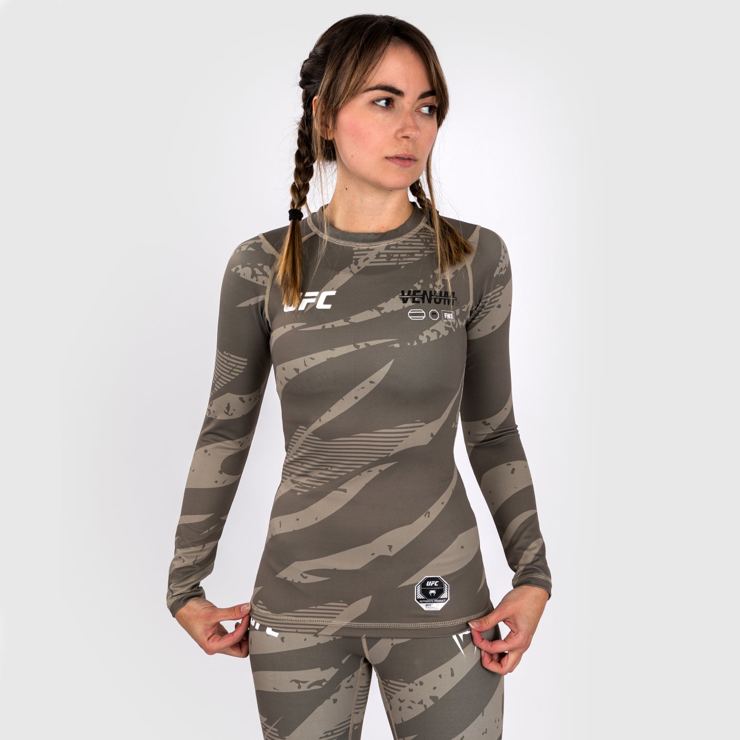 UFC Adrenaline by Venum Fight Week Frauen Performance Langarm Rashguard - Charcoal Grey