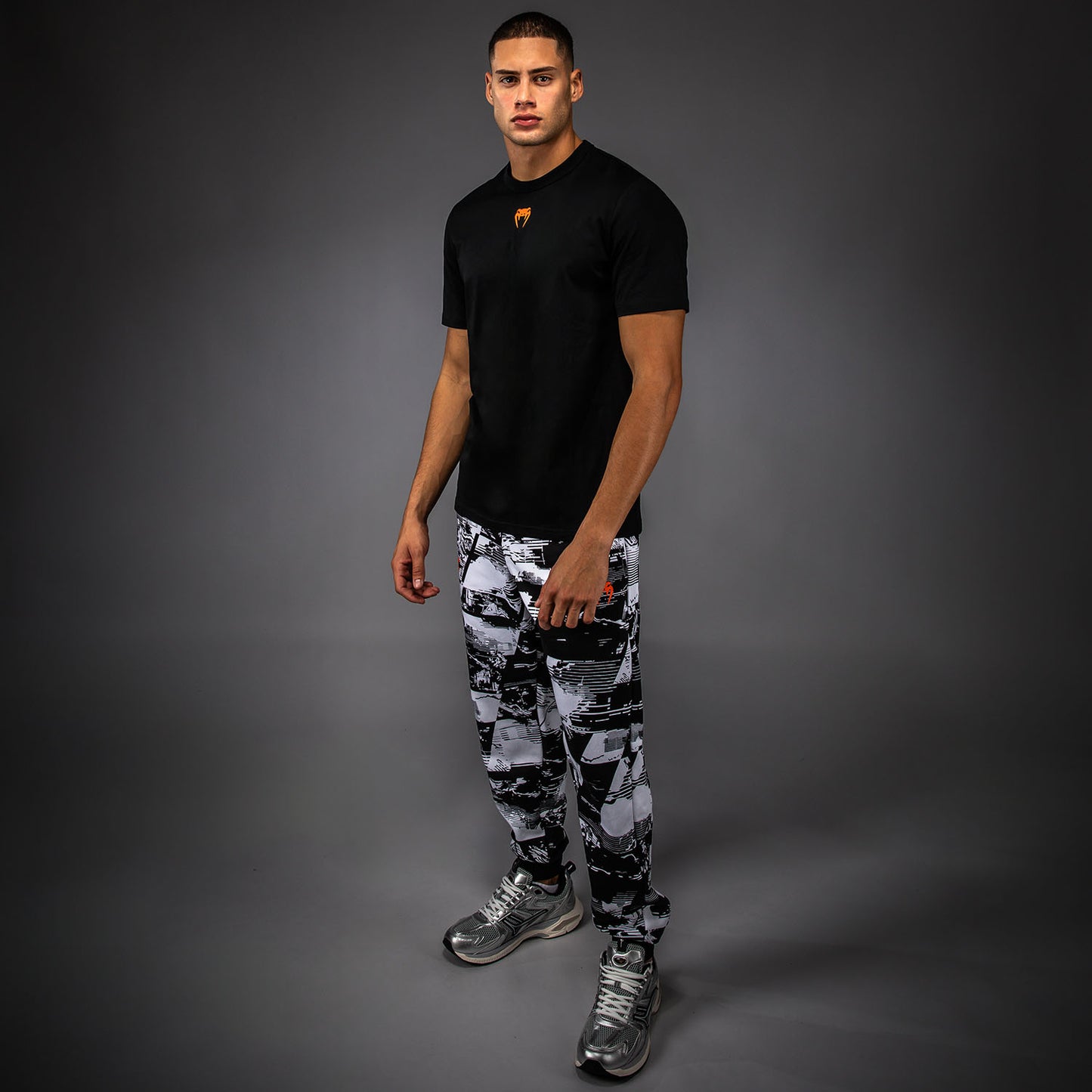 UFC Zenith by Venum Authentic Fight Week Kurzarm T-Shirt Herren - Schwarz