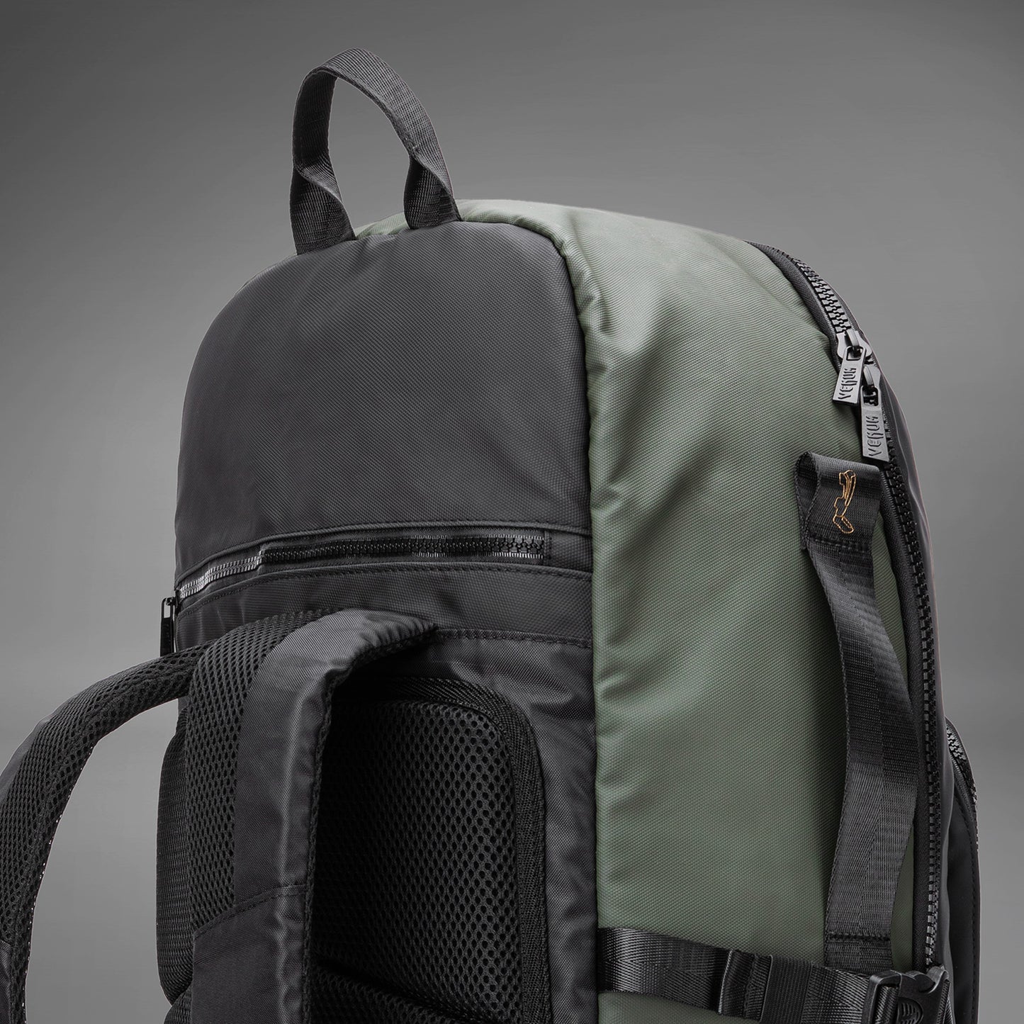 Venum Evo 2 Xtrem Rucksack (50-63L) – Schwarz/Khaki