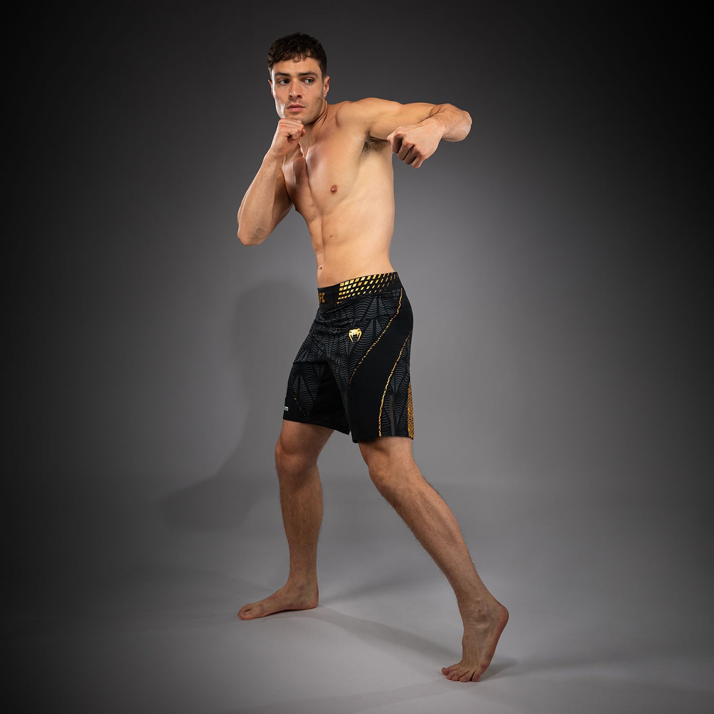 UFC Zenith by Venum Authentic Fight Night Lange Passform Fight Short Herren Personalisiert - Champion