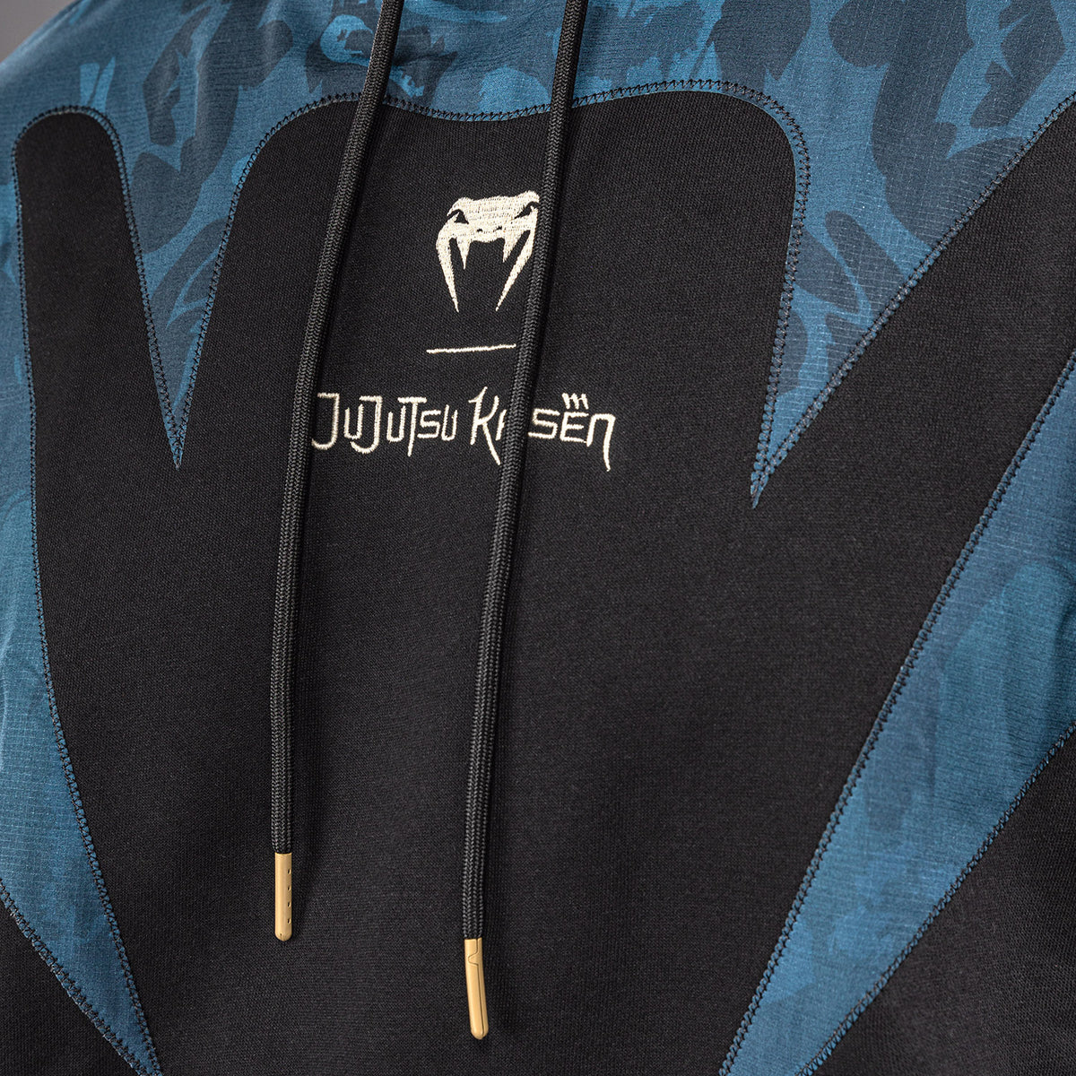 Jujutsu Kaisen x Venum Fushiguro Hoodie – Ozeangrün