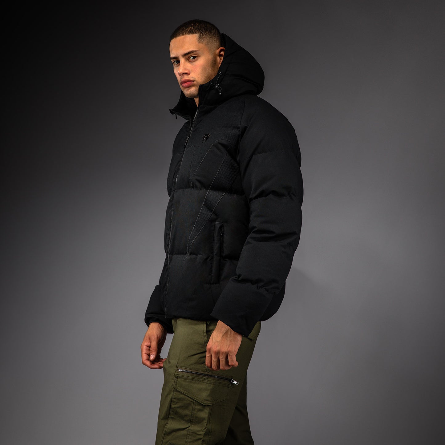 Venum Attack Urban Gi Daunenjacke – Schwarz