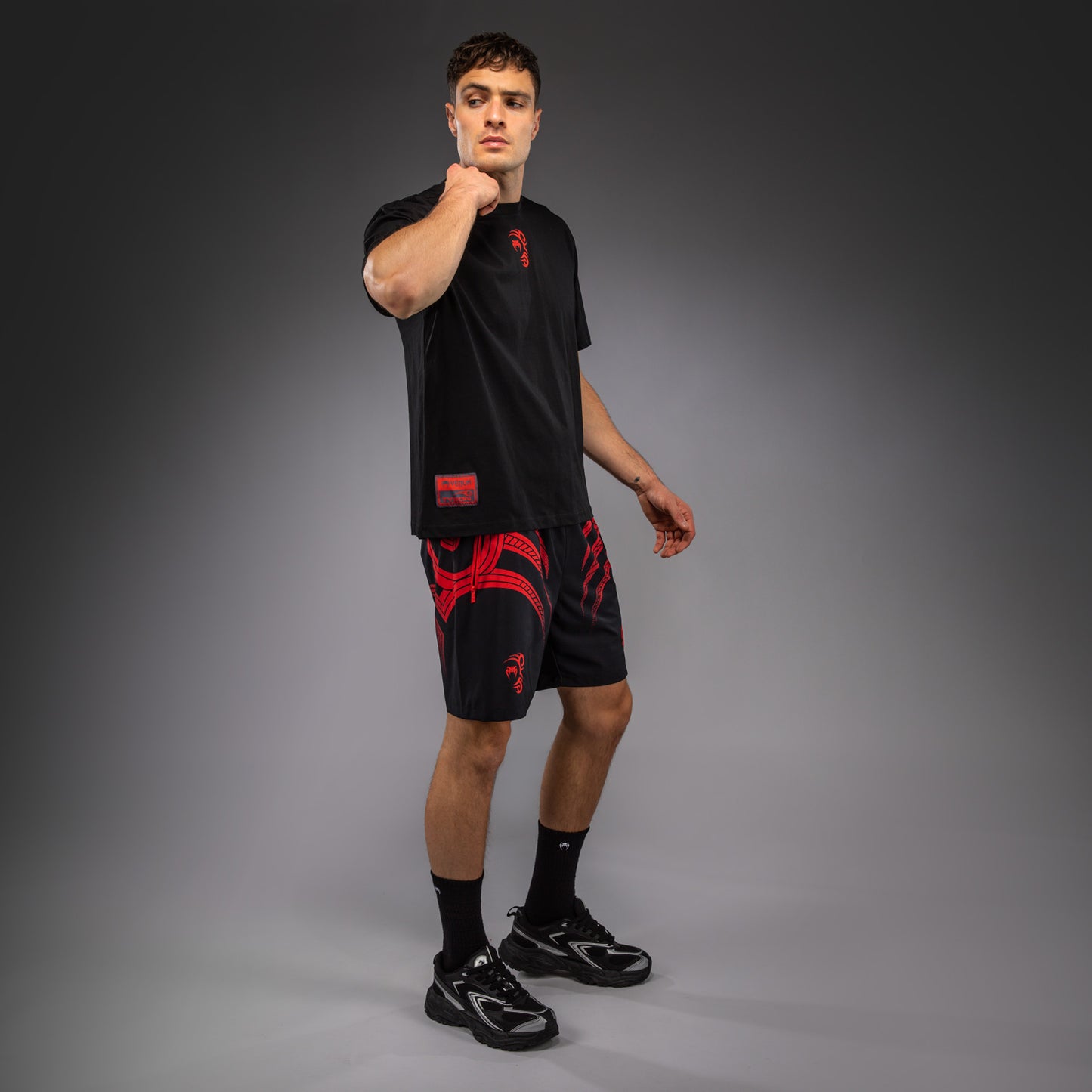 Venum x Mike Tyson Tiger T-Shirt - Tiefschwarz