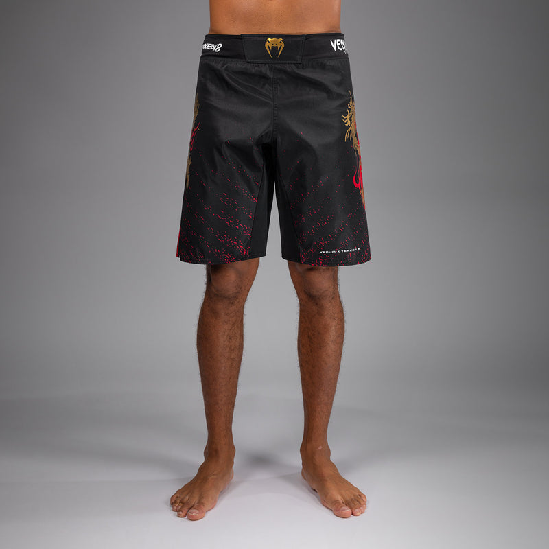 Venum x TEKKEN 8 - Marshall Law Fight Shorts - Schwarz/Rot/Gold