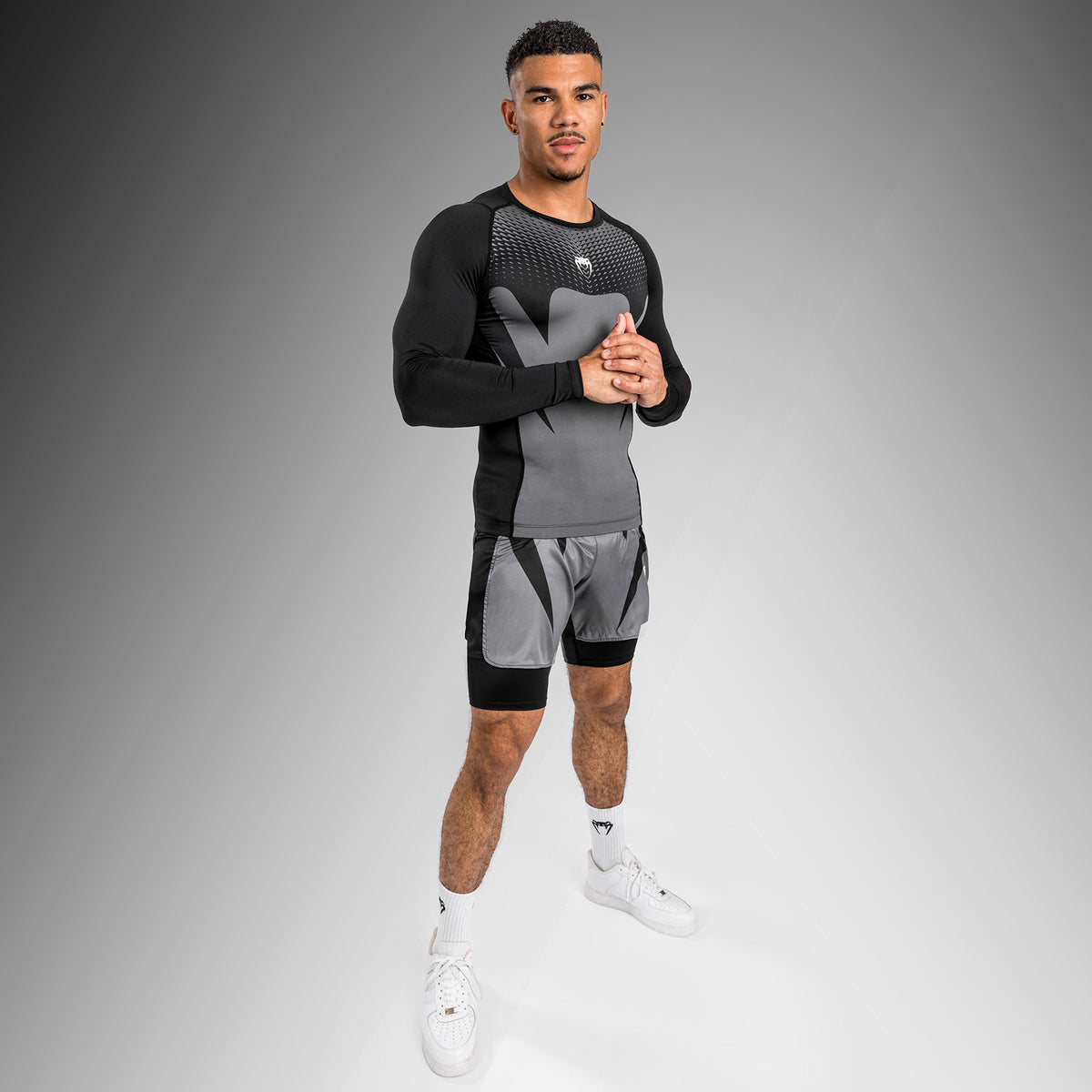 Venum Attack Herren Langarm Rashguard - Schwarz/Grau