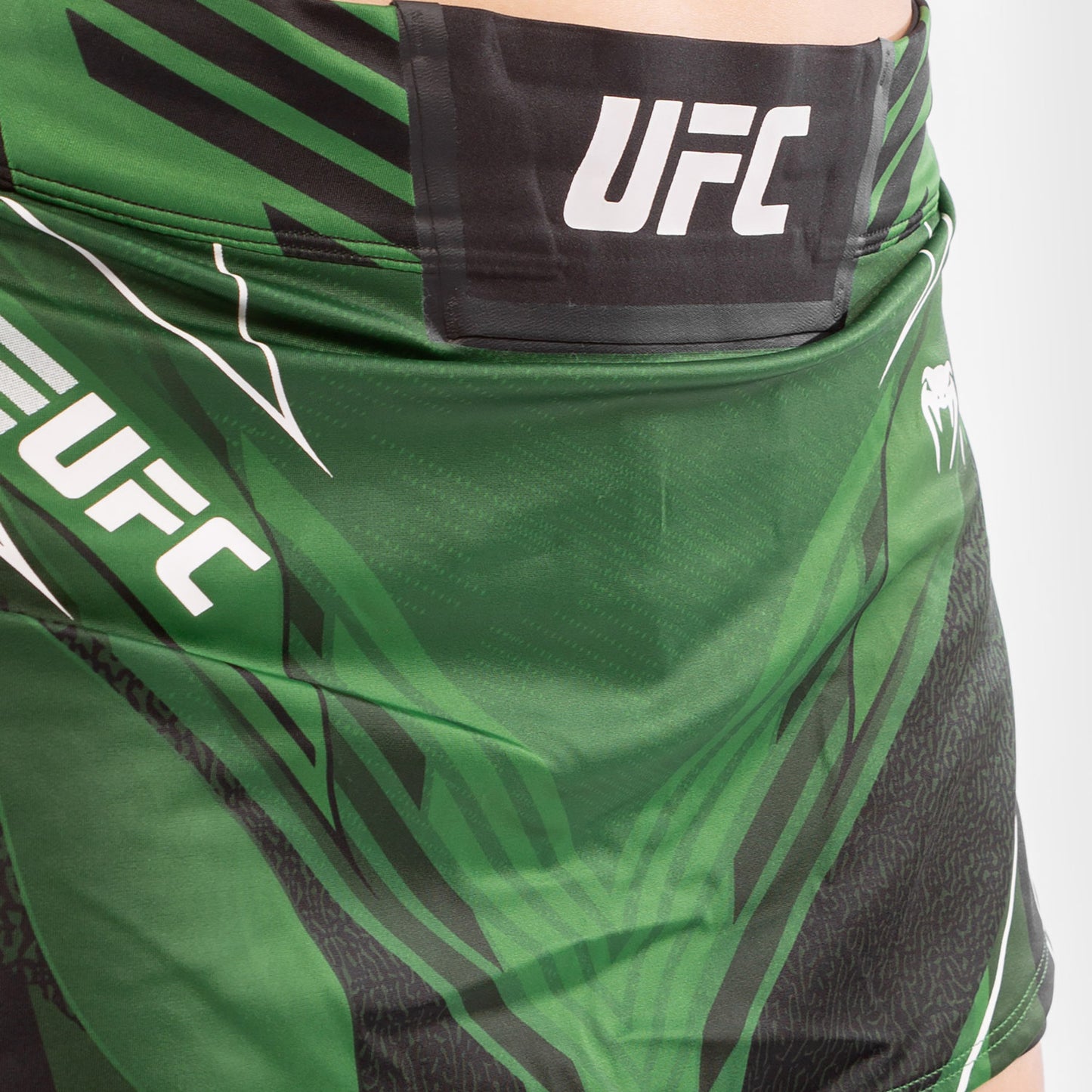 UFC Venum Authentic Fight Night Damen Skort - Grün