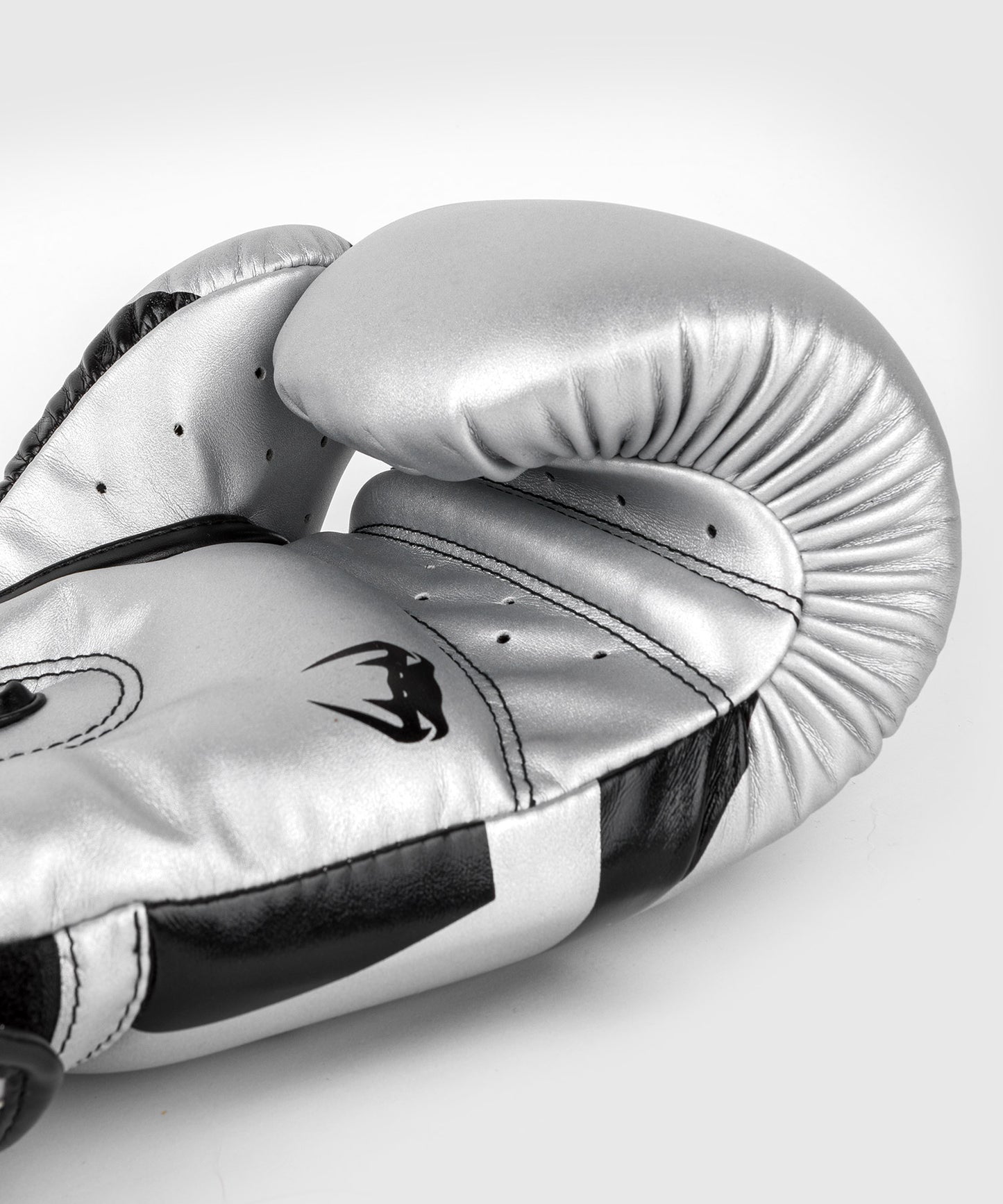 Venum Elite Boxhandschuhe - Silber/Schwarz