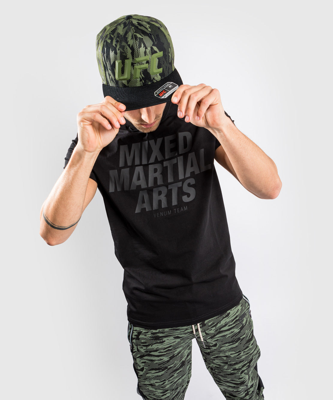 UFC Venum Authentic Fight Week Unisex Hut - Khaki