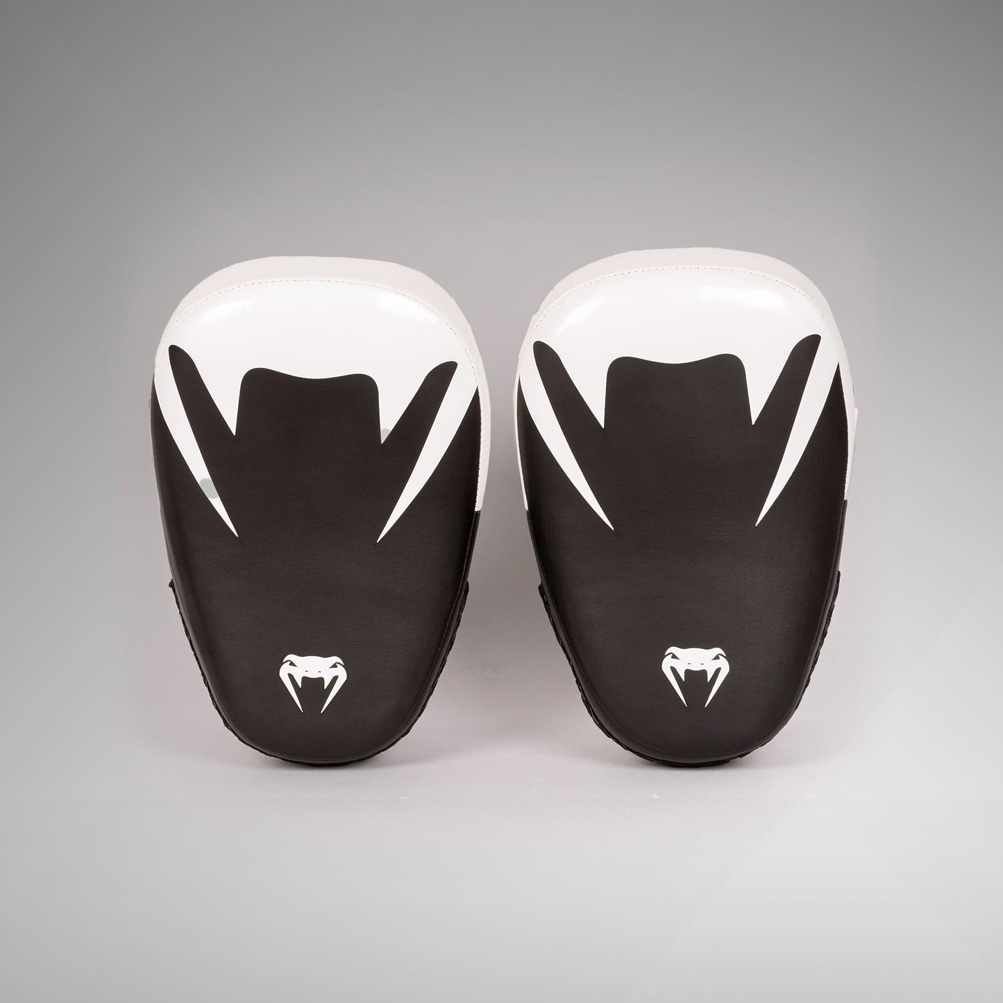 Venum Kick Boxing Gear 2.0 Micro Fibre Paos - Schwarz/Weiß