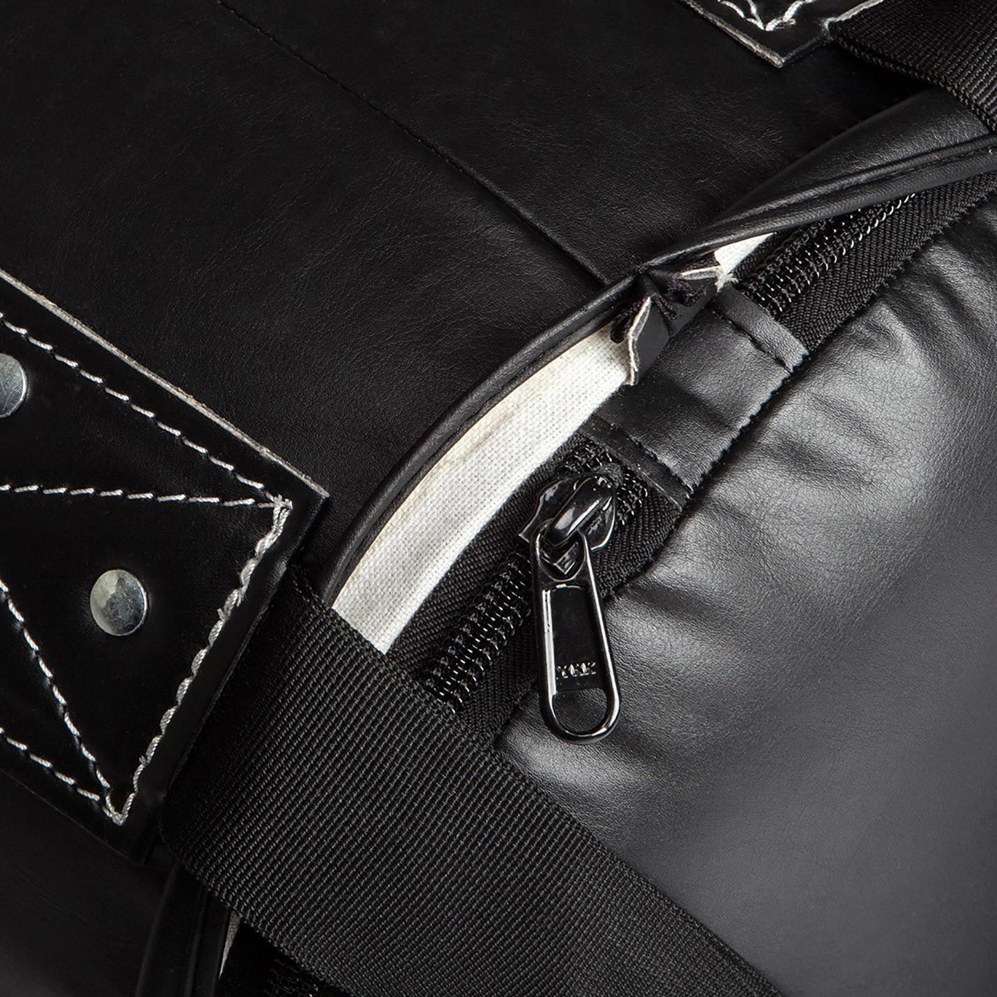 Venum Challenger Boxsack + Deckenhaken - Schwarz/Weiß - 170 cm - Gefüllt