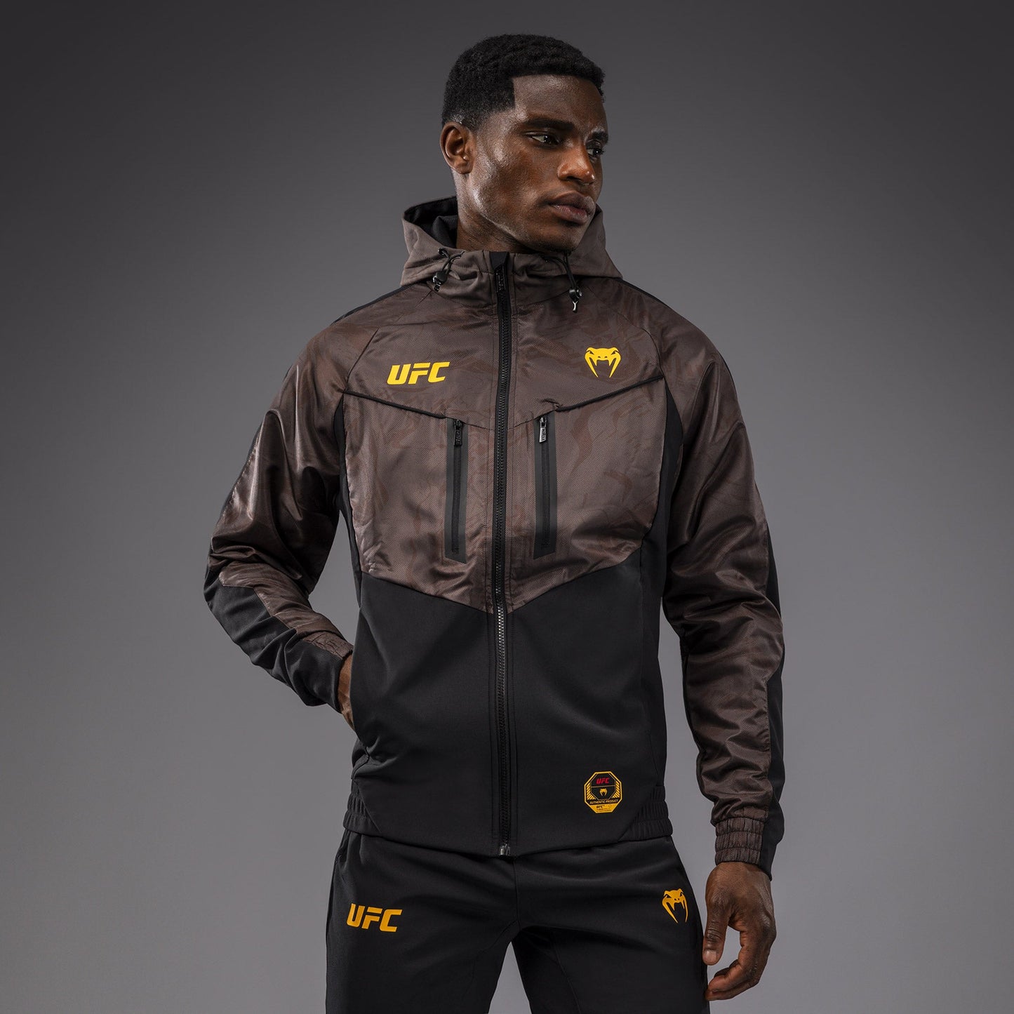 UFC Fusion by Venum Fight Week Herren Zip Hoodie - Erdiges Braun