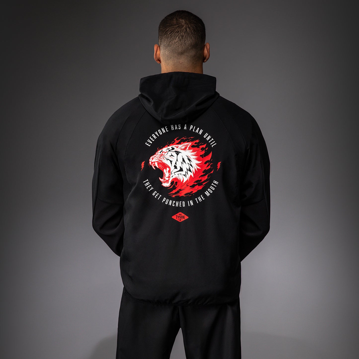 Venum x Mike Tyson Tiger Trackjacke - Tiefes Tiefschwarz/Intensives Rot