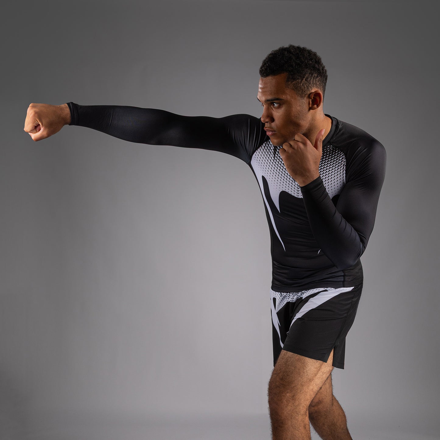 Venum No Gi Rashguards - Schwarz/Weiß