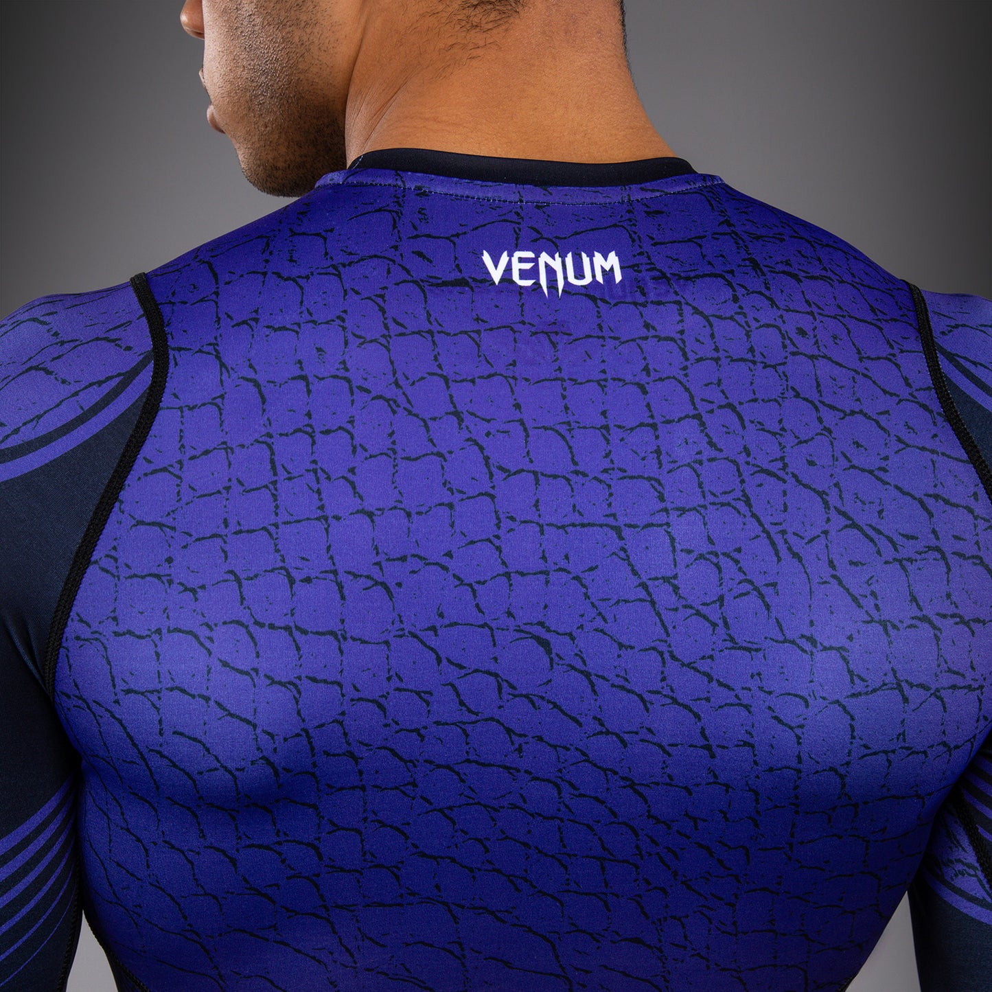 Venum x TEKKEN 8 Langarm Rashguard - Schwarz/Lila