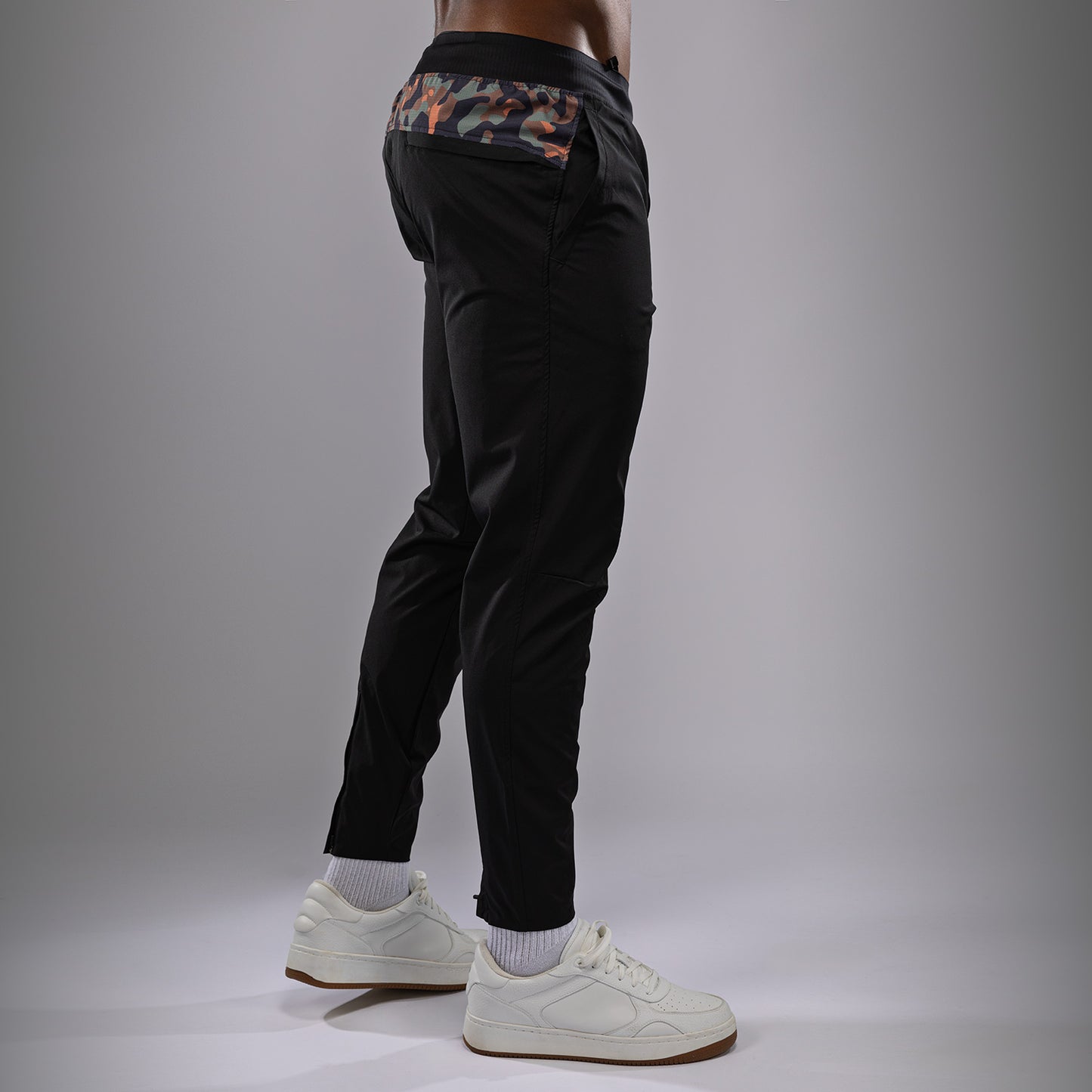 Venum Jungle Ops Herren Jogger - Schwarz/Canyon Camo
