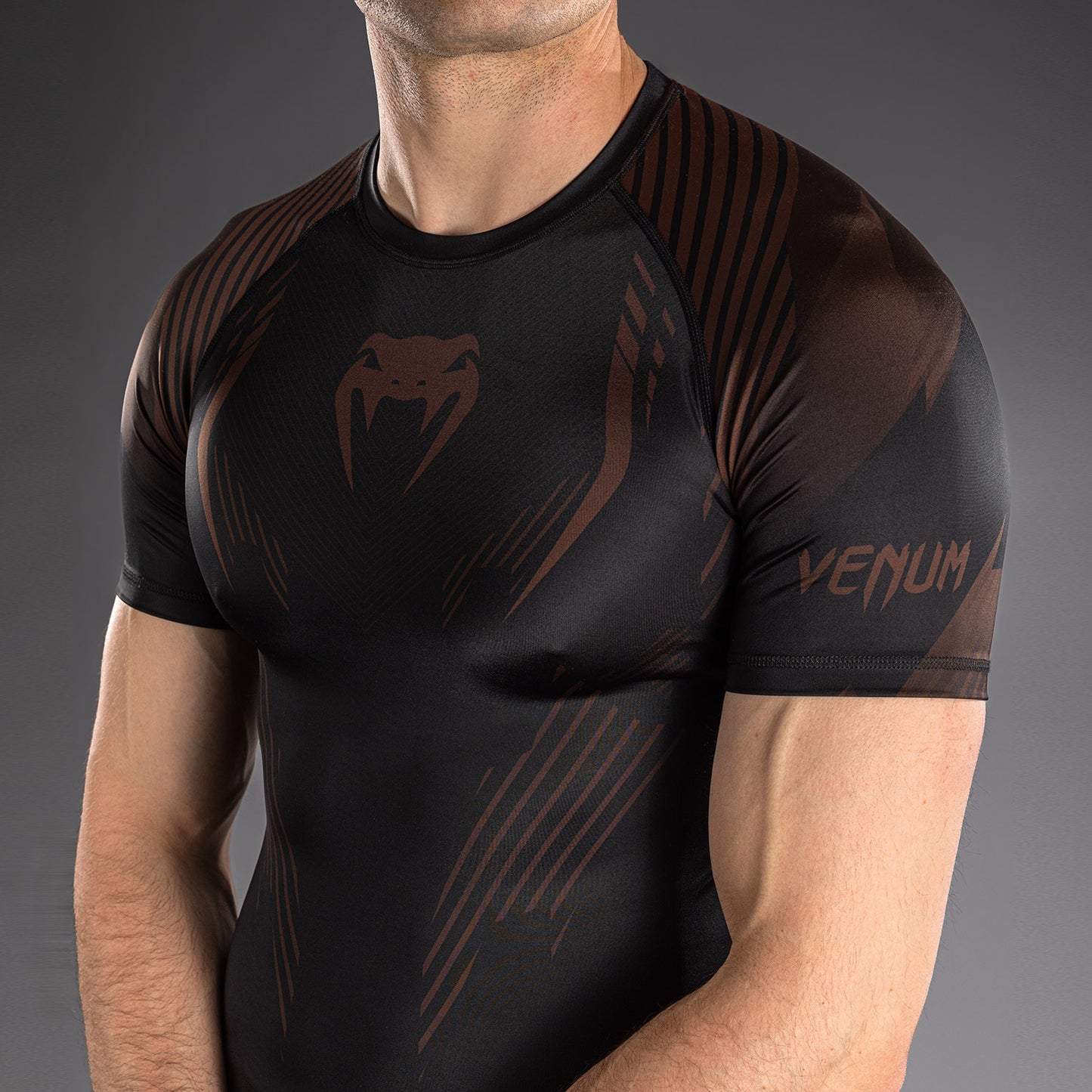Venum No-Gi 6.0 Kurzarm Rashguard - Schwarz/Braun
