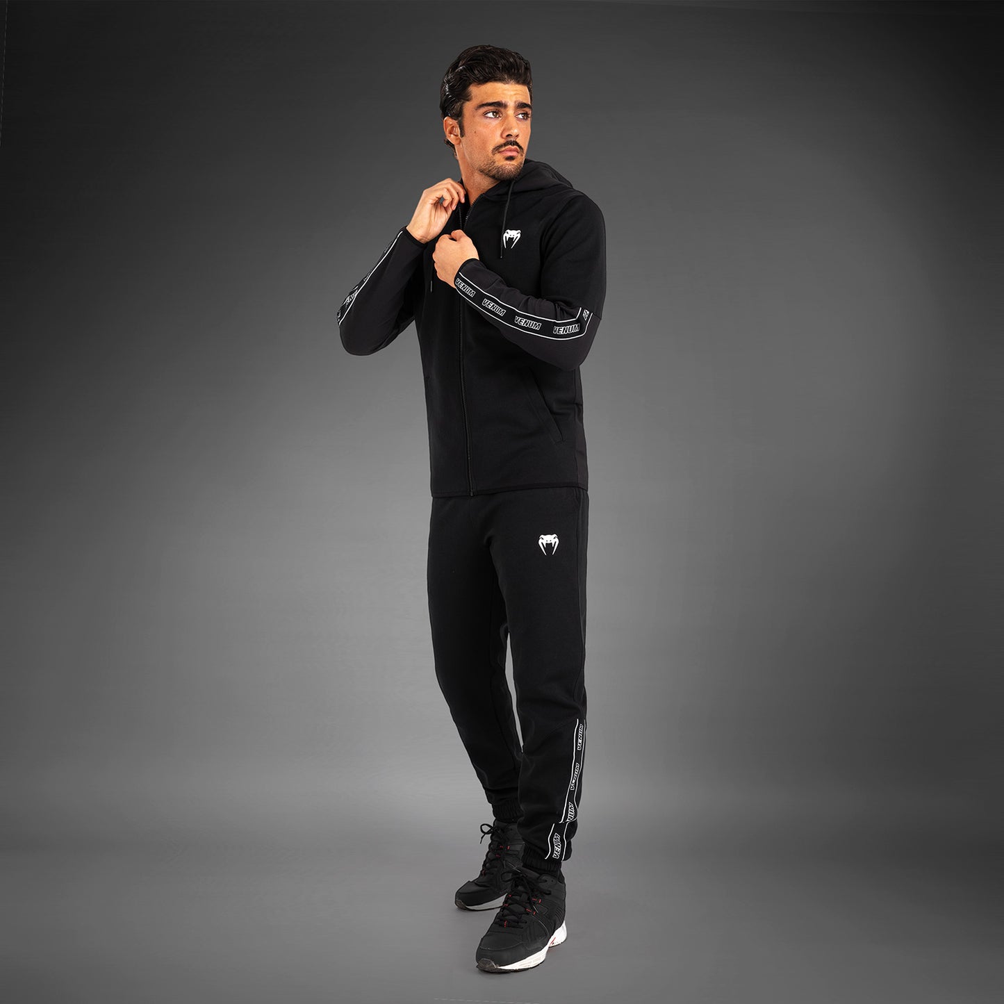Venum Contender 4.0 Herren Hoodie - Schwarz