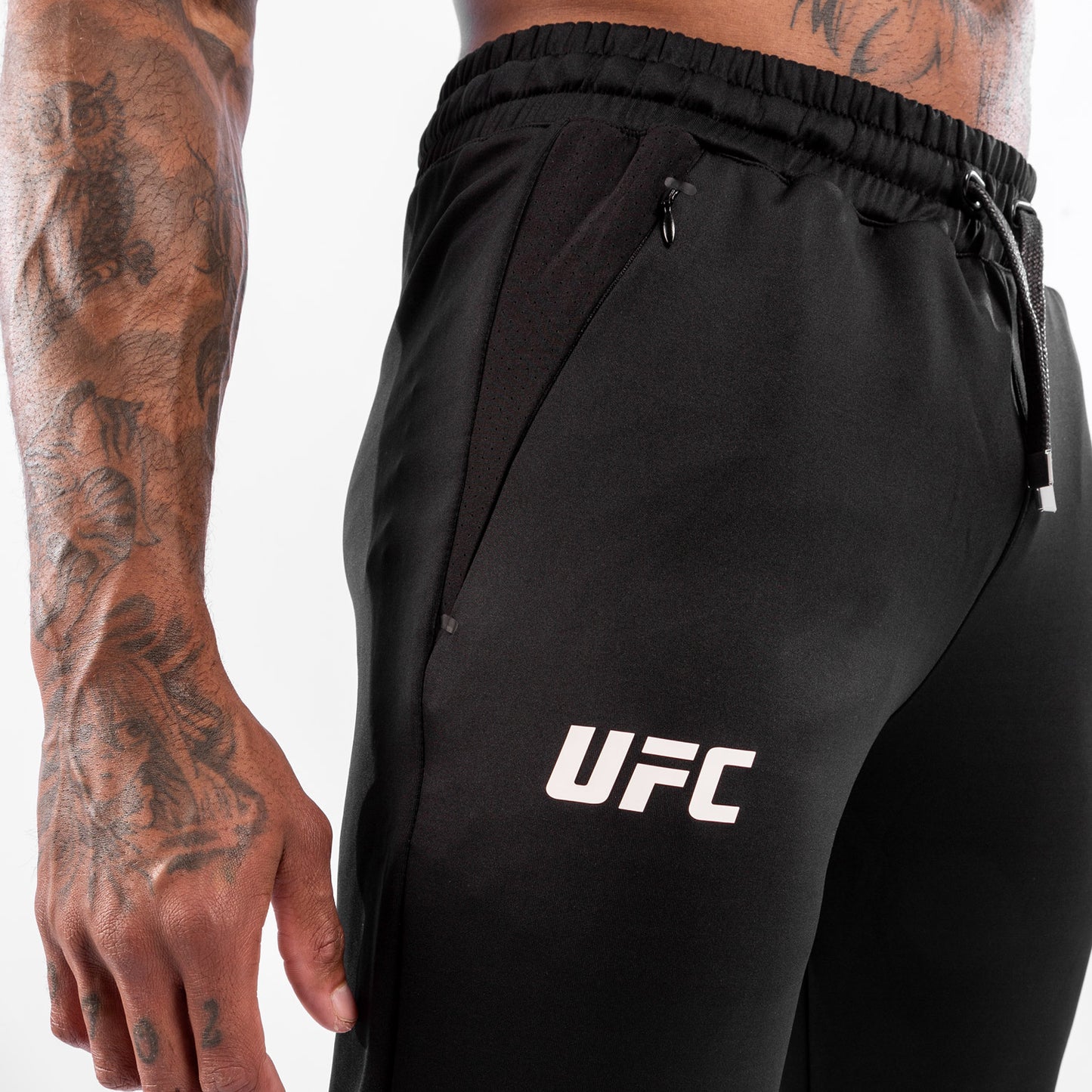 UFC Venum Authentic Fight Night Herren Walkout Pant - Schwarz
