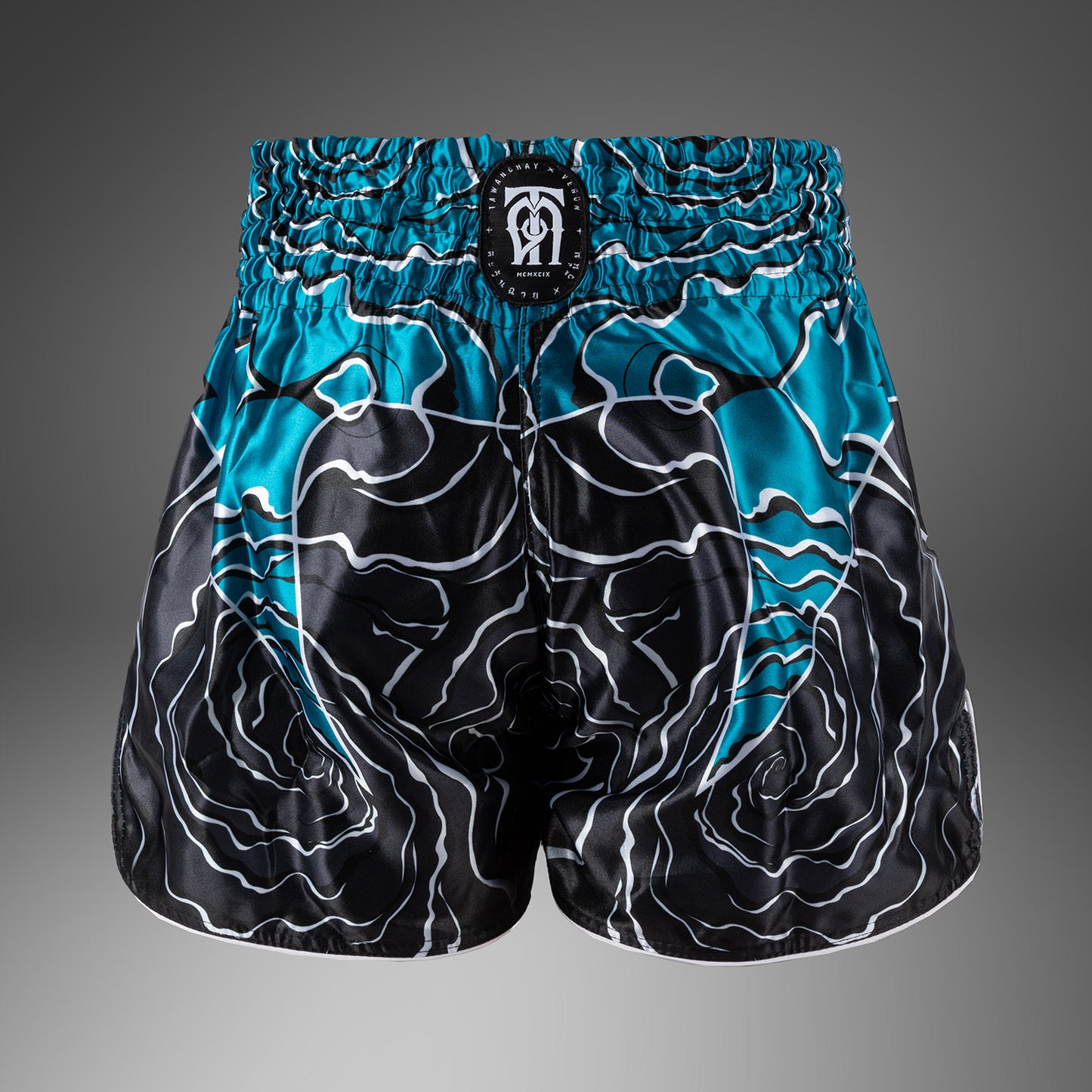 Venum x Tawanchay Muay Thaï Shorts – Schwarz/Weiß