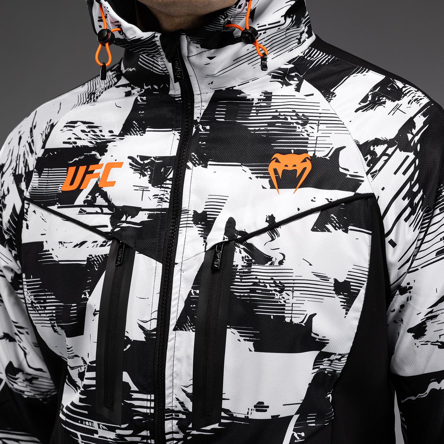 UFC Zenith by Venum Authentic Fight Week Zip Hoodie Herren - Weiß