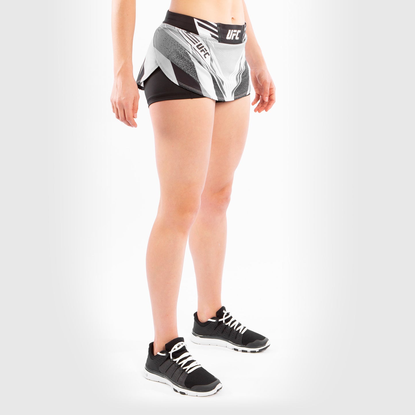 UFC Venum Authentic Fight Night Damen Skort - Weiß