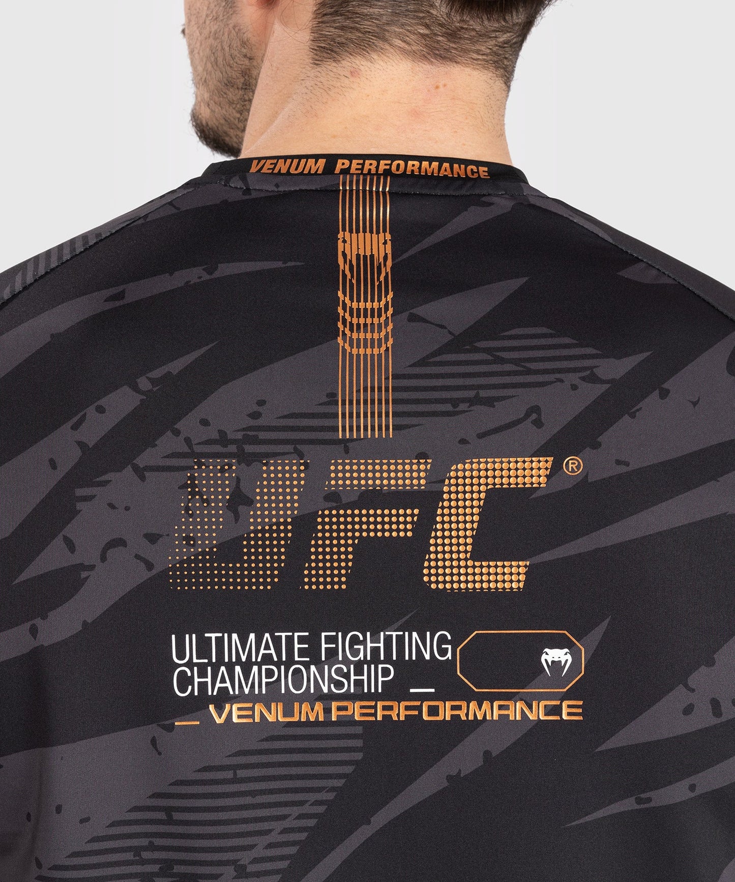 UFC Adrenaline by Venum Fight Week Herren Dry Tech T-Shirt - Urban Camo