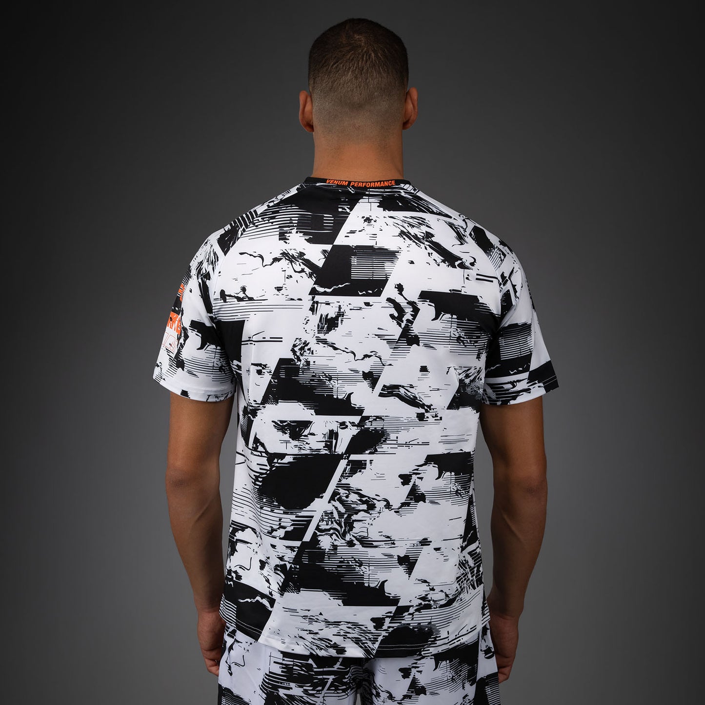 UFC Zenith by Venum Authentic Fight Week Performance Kurzarm T-Shirt Herren - Weiß