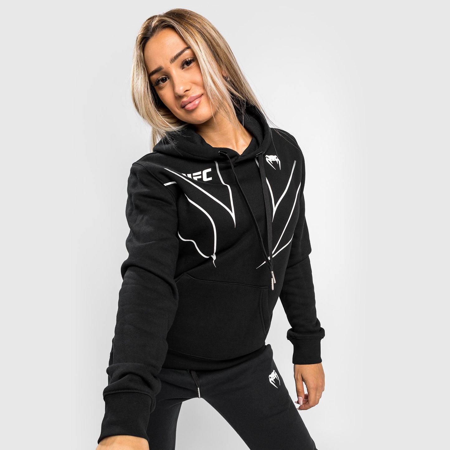 UFC Venum Fight Night 2.0 Replica Frauen Hoodie - schwarz