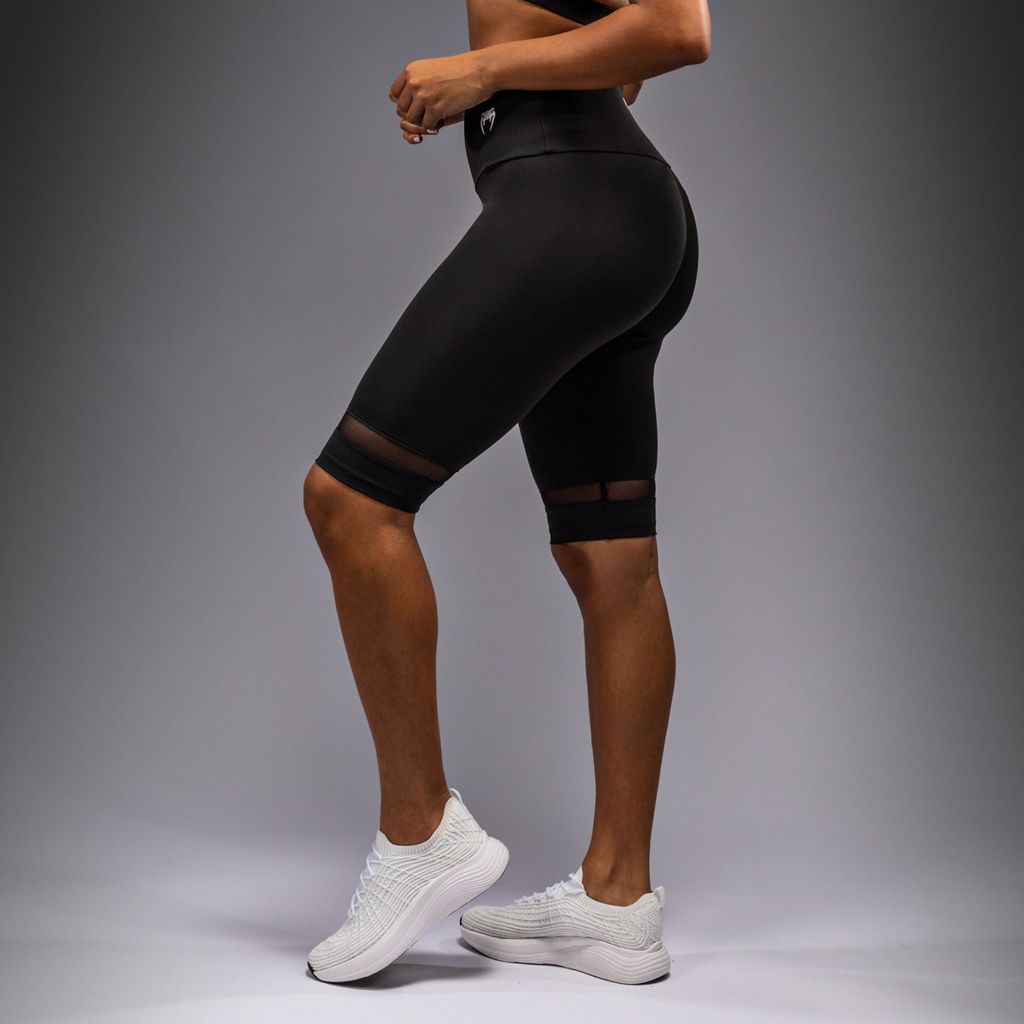 Venum Aero XT Kompressionsshorts für Frauen - Schwarz