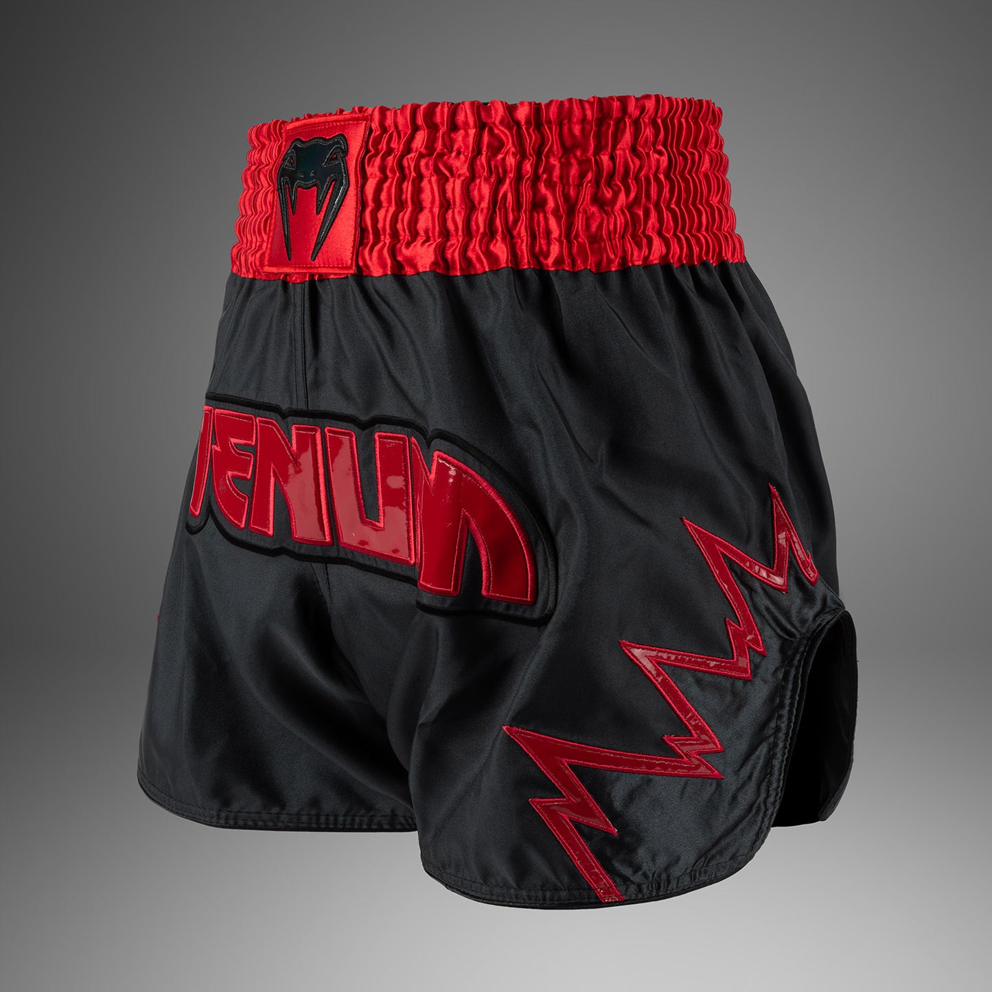 Venum Inferno Muay Thai Shorts - Kohlegrau/Rot
