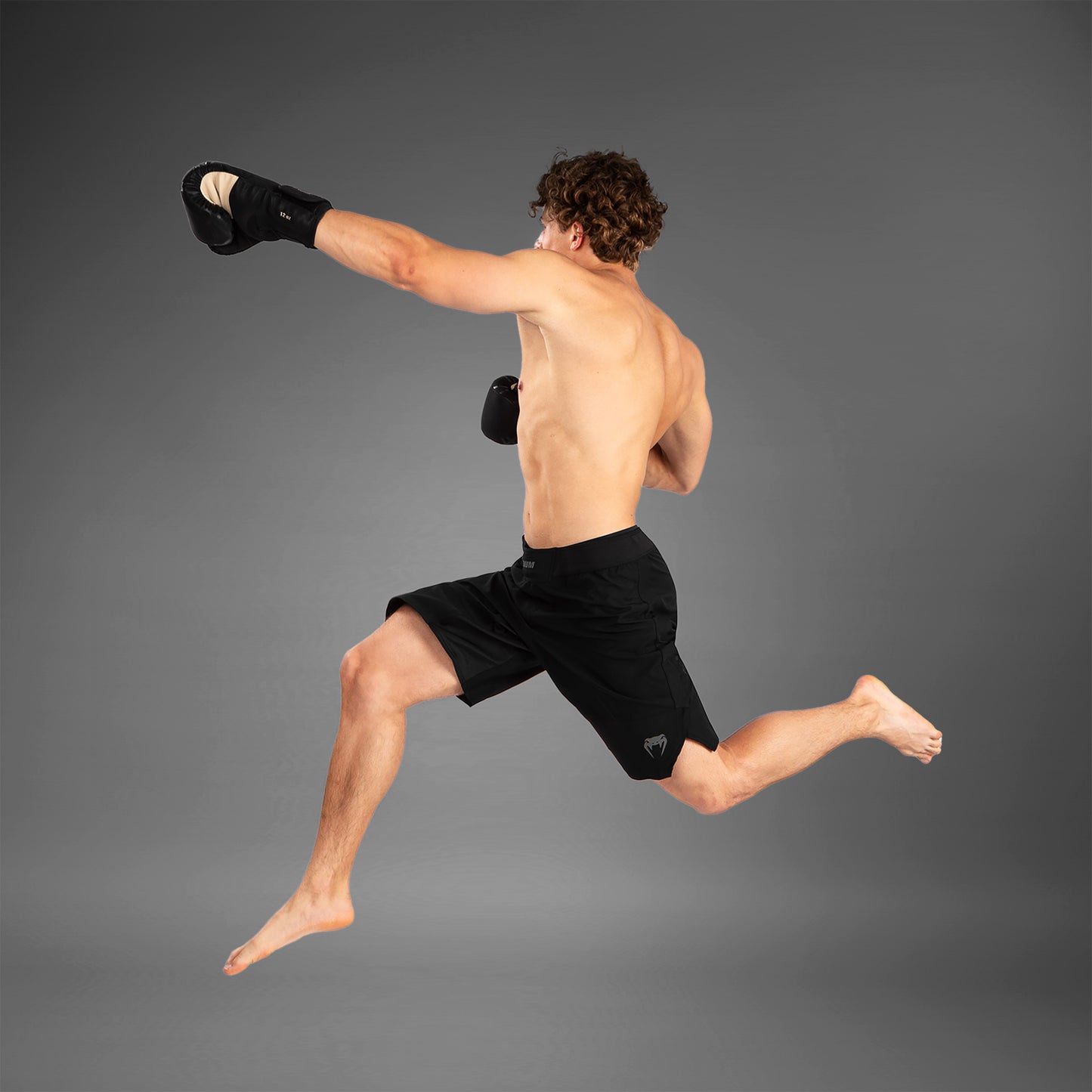 Venum G-Fit Air Fightshort – Schwarz