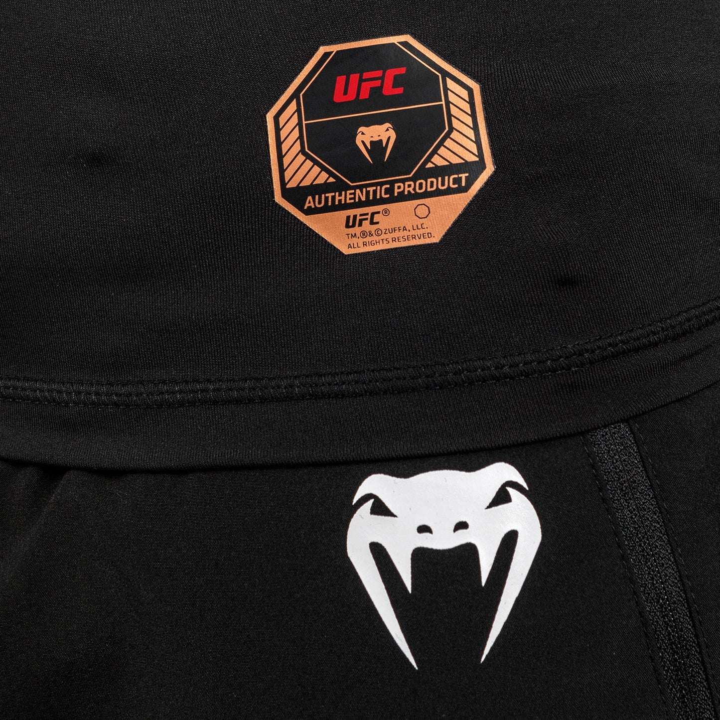 UFC Adrenaline by Venum Fight Week Herren Performance Langarm Rashguard - Schwarz