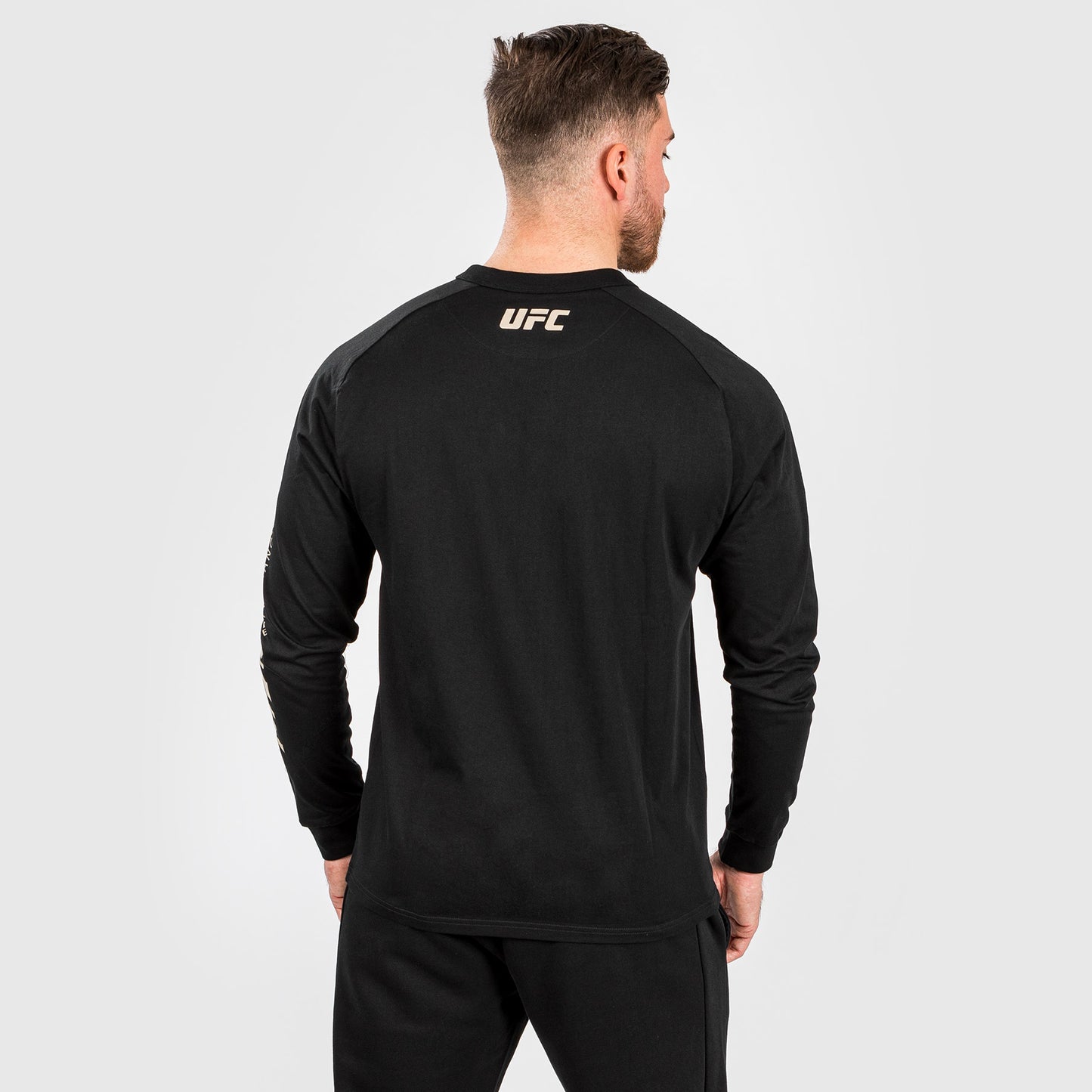 UFC Adrenaline by Venum Fight Week Langärmeliges Herren-T-Shirt - Schwarz