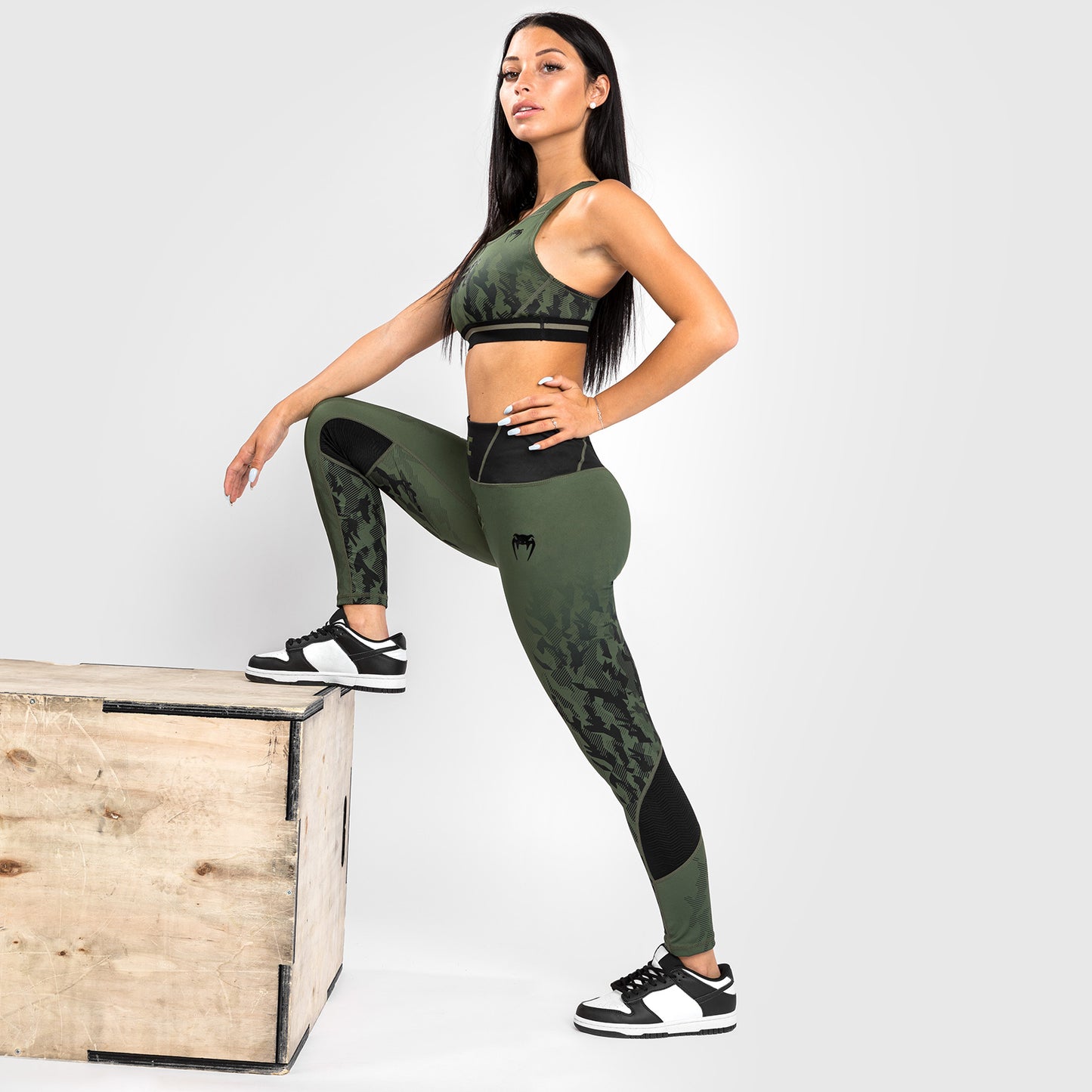 UFC Venum Authentic Fight Week Damen Performance Tight - Khaki