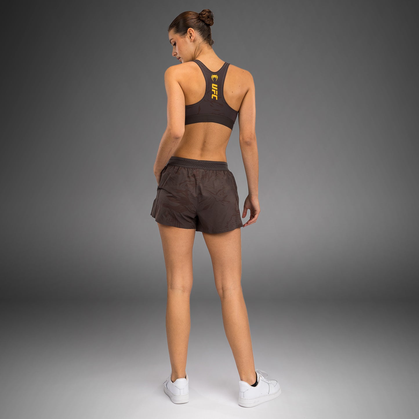UFC Fusion by Venum Fight Week Damen Performance Short - Erdiges Braun
