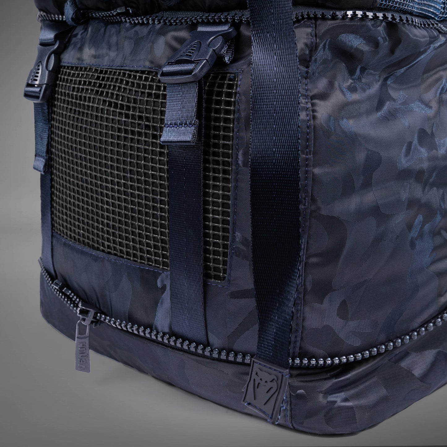 Venum Challenger Xtrem Rucksack (50-63L) – Camouflage/Blau
