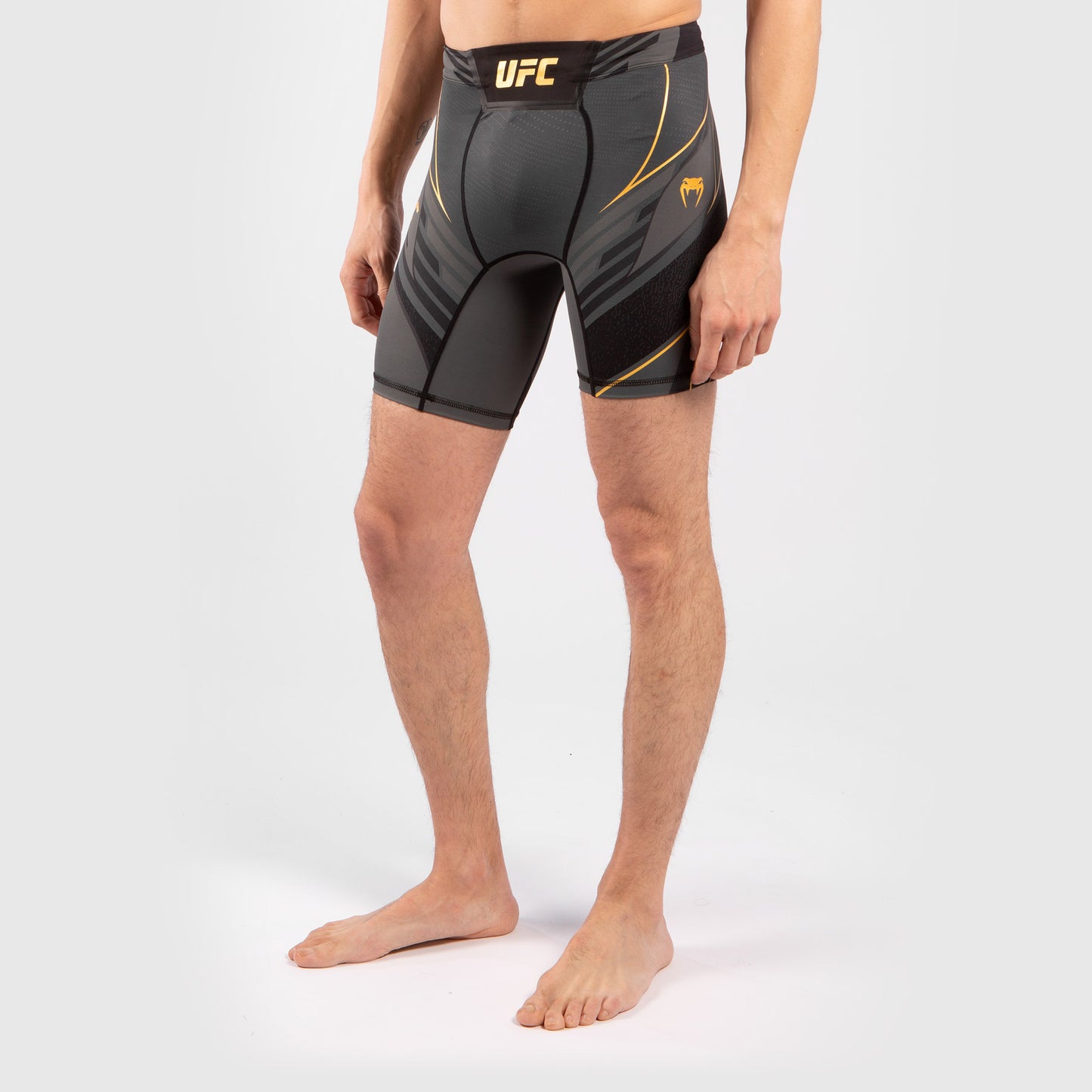UFC Venum Authentic Fight Night Herren Vale Tudo Shorts - Short Fit - Champion