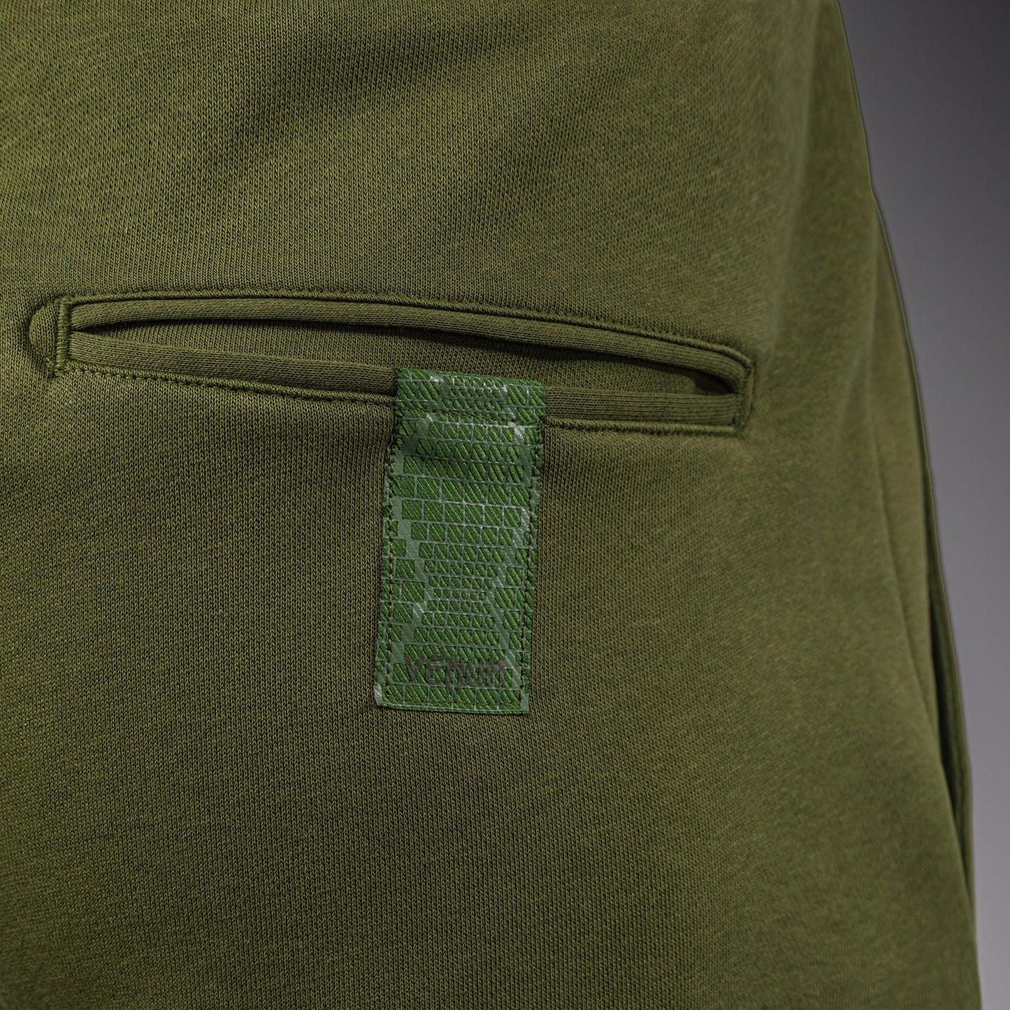 Venum Classic Fleece Shorts aus Baumwolle – Khaki