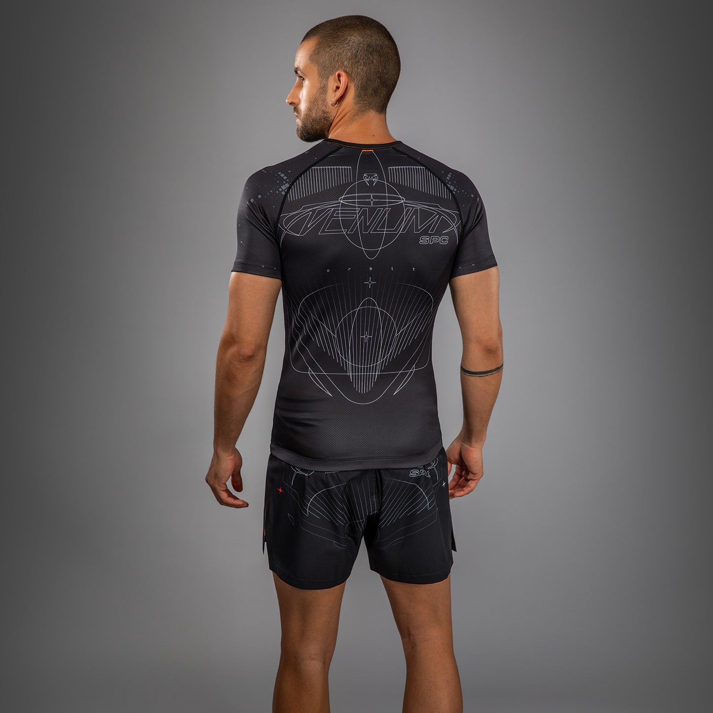 Venum Eclipse Kurzarm Rashguard – Schwarz/Elfenbein