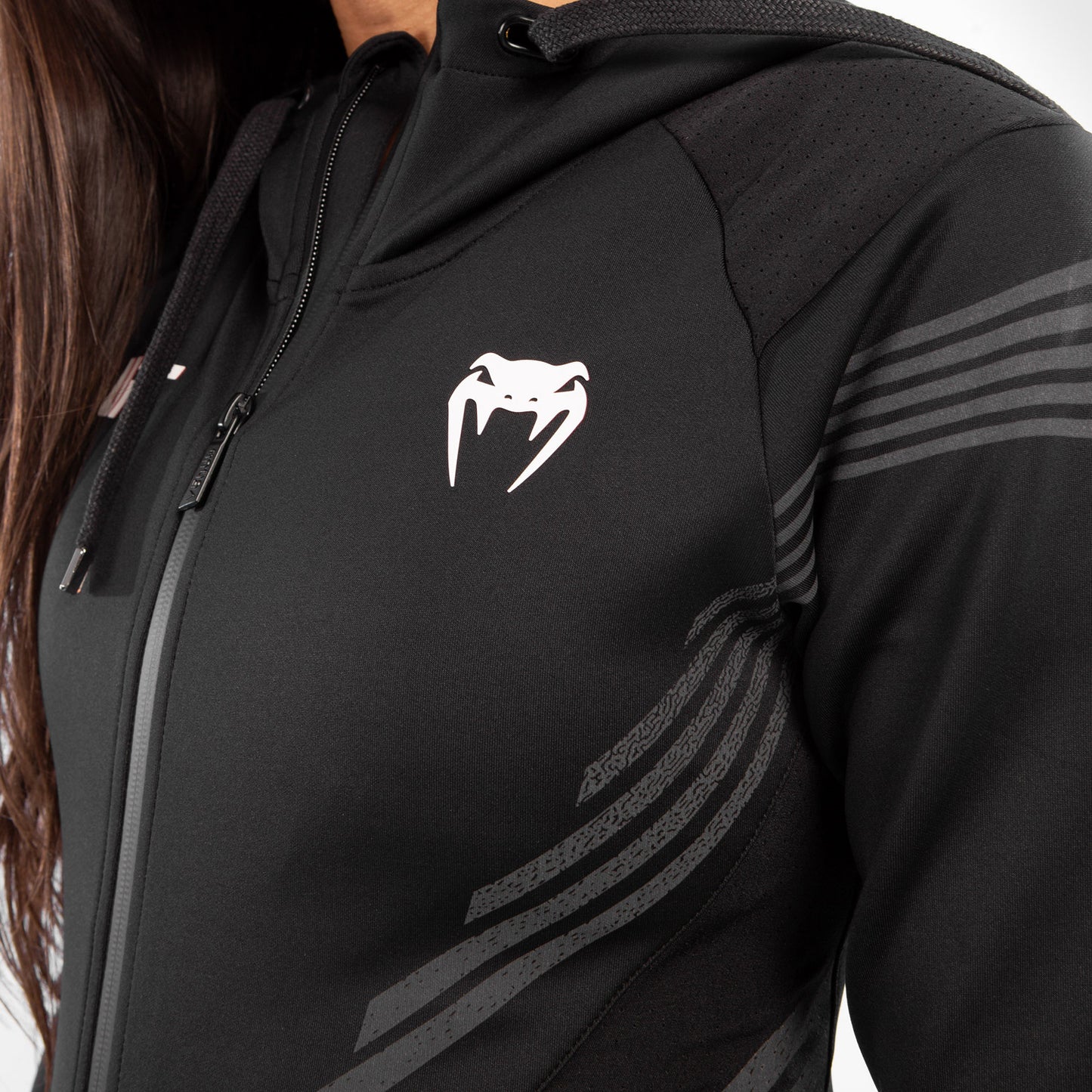 UFC Venum Authentic Fight Night Damen Walkout Hoodie - Schwarz